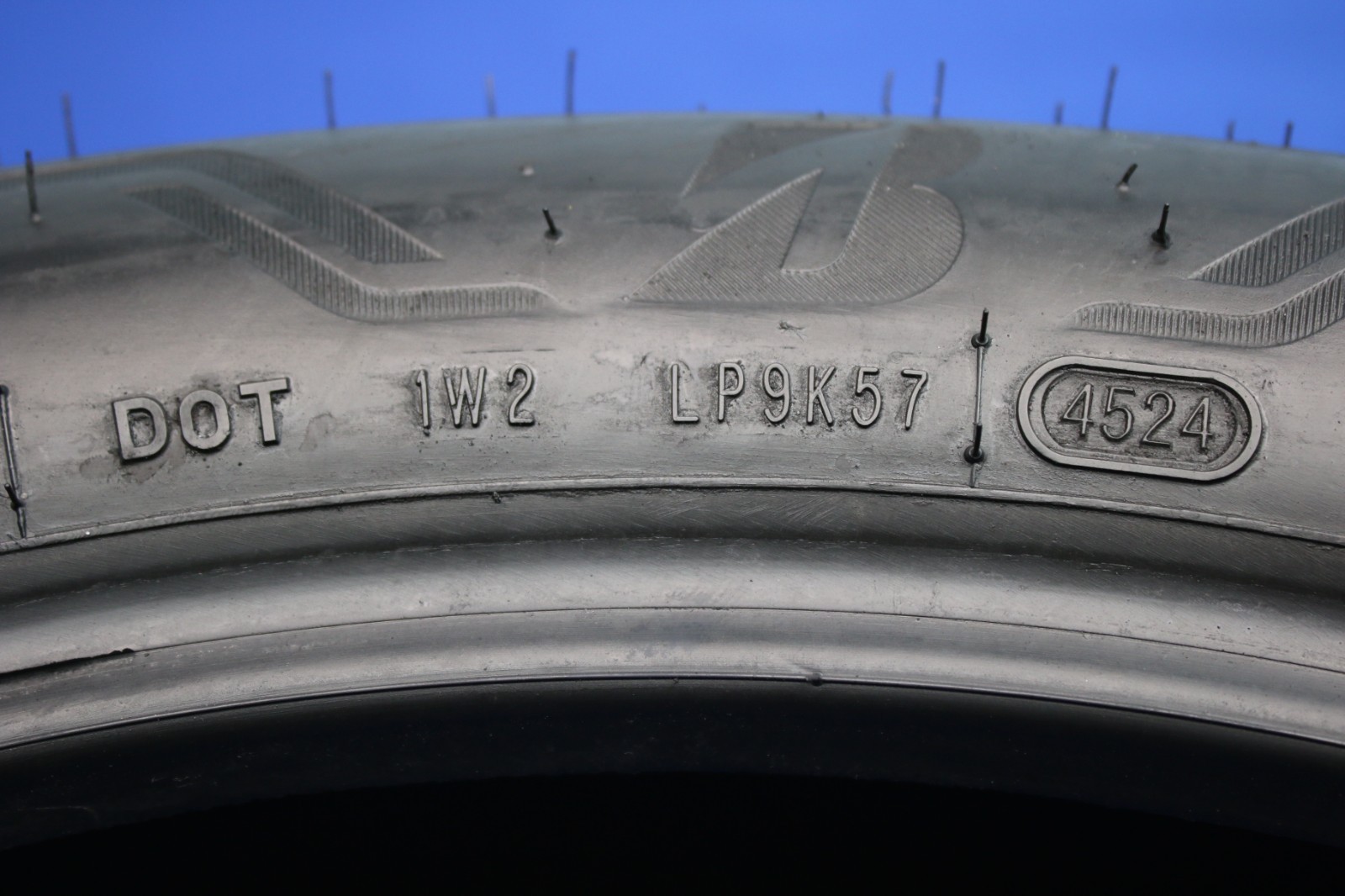 4 Used Bridgestone Alenza 001 ★ RFT RSC 275/40R20 275/40/20 2754020 106W
