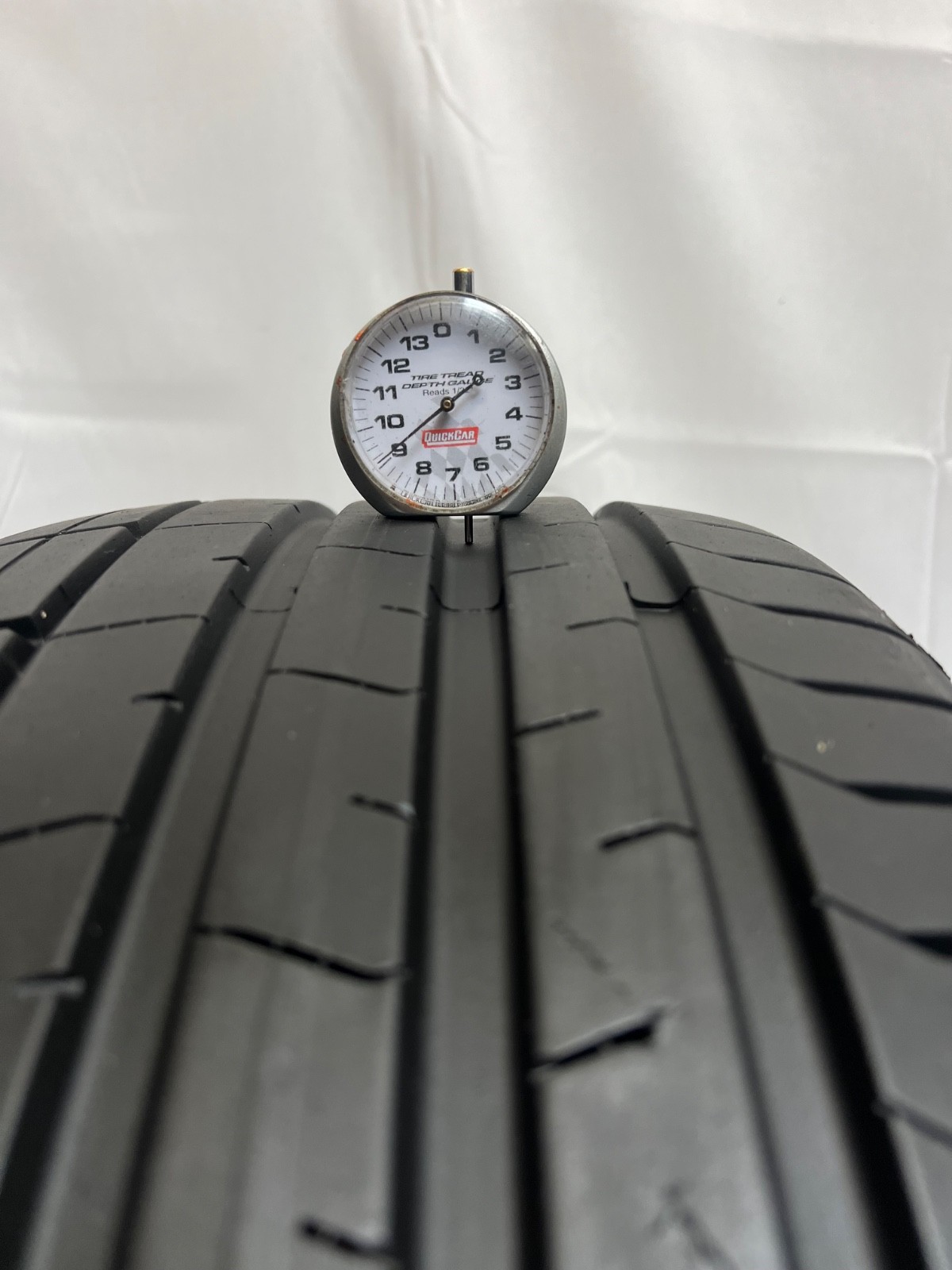 1 – TAKEOFF 235/35ZR20 (88Y) Pirelli P Zero PZ4 (N1) Porsche – 3002 NO REPAIRS