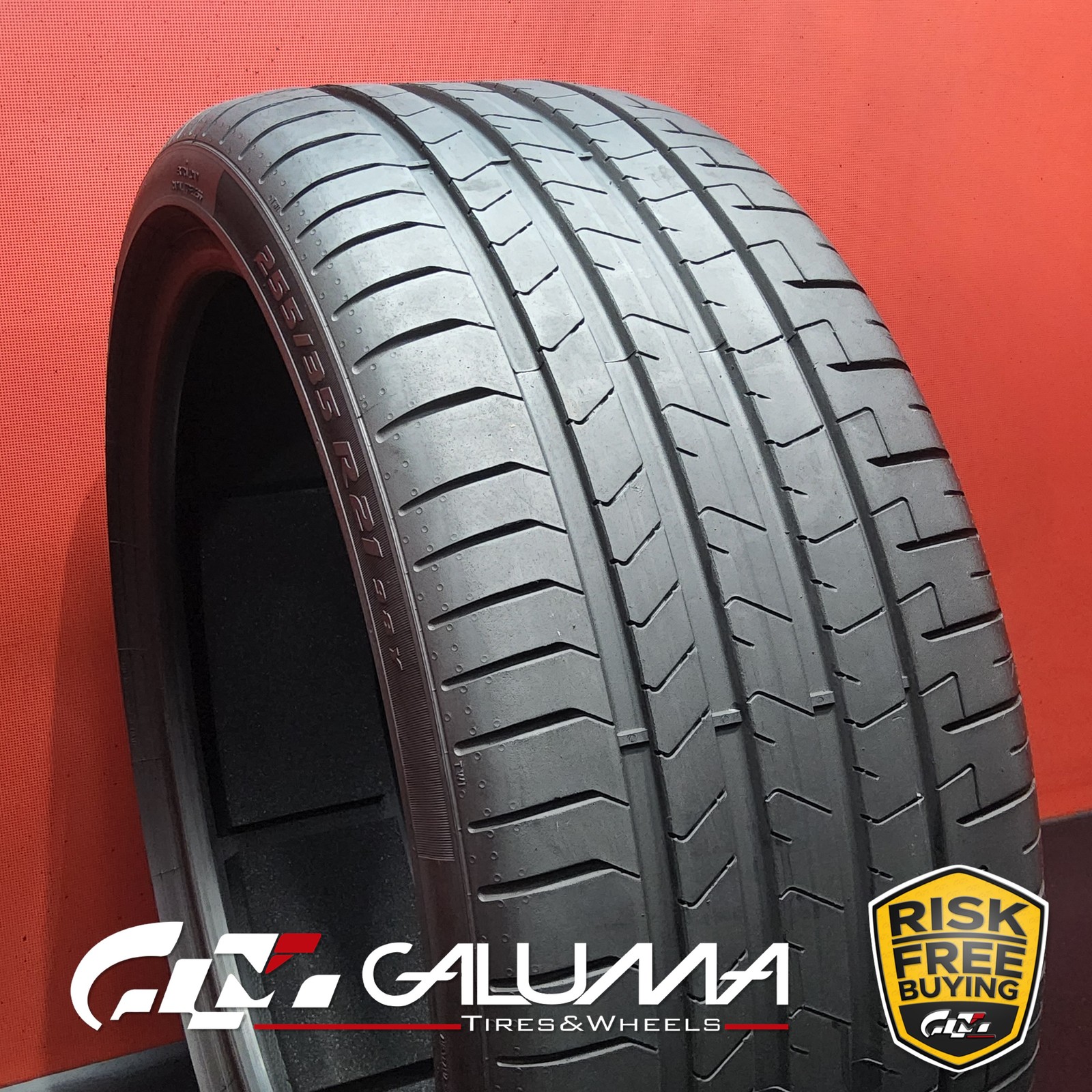 1 Tire LikeNEW Pirelli P-Zero (PZ4) PNCS 255/35R21 2553521 98Y No Repairs #95224