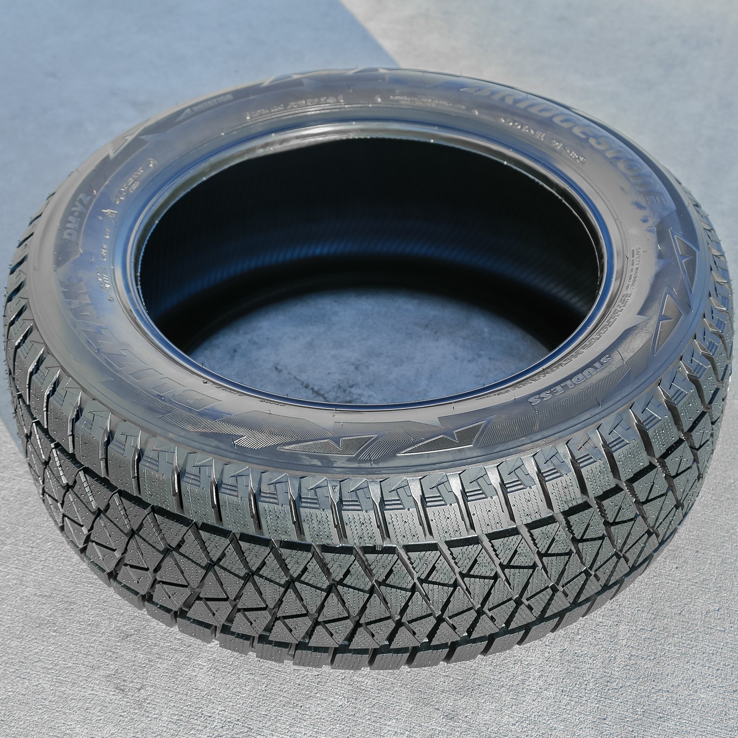 2 Tires Bridgestone Blizzak DM-V2 265/70R16 112R (Studless) Winter TakeOff