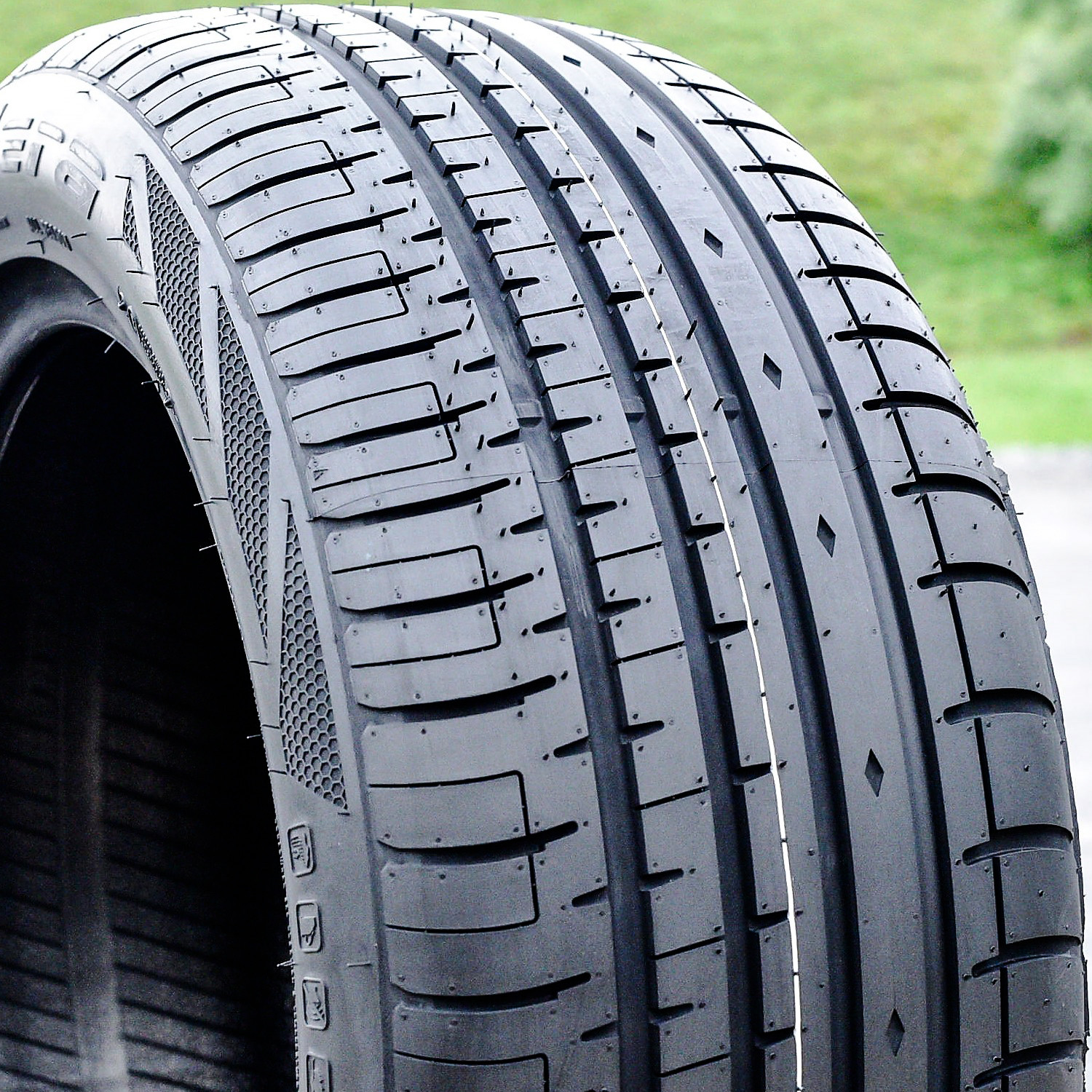 Tire Accelera Phi-R Steel Belted 225/35R17 86Y XL A/S High Performance
