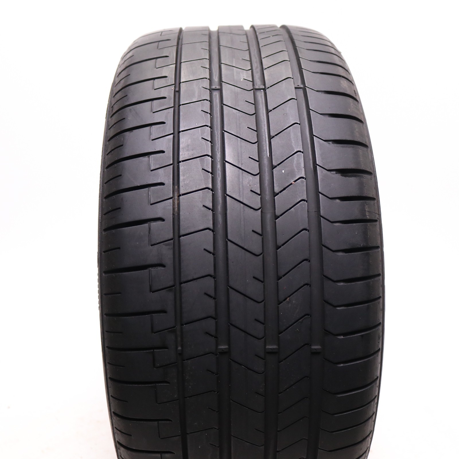 Set of 2 Used 255/35R19 Pirelli P Zero PZ4 MO – 96Y – 7-7.5/32