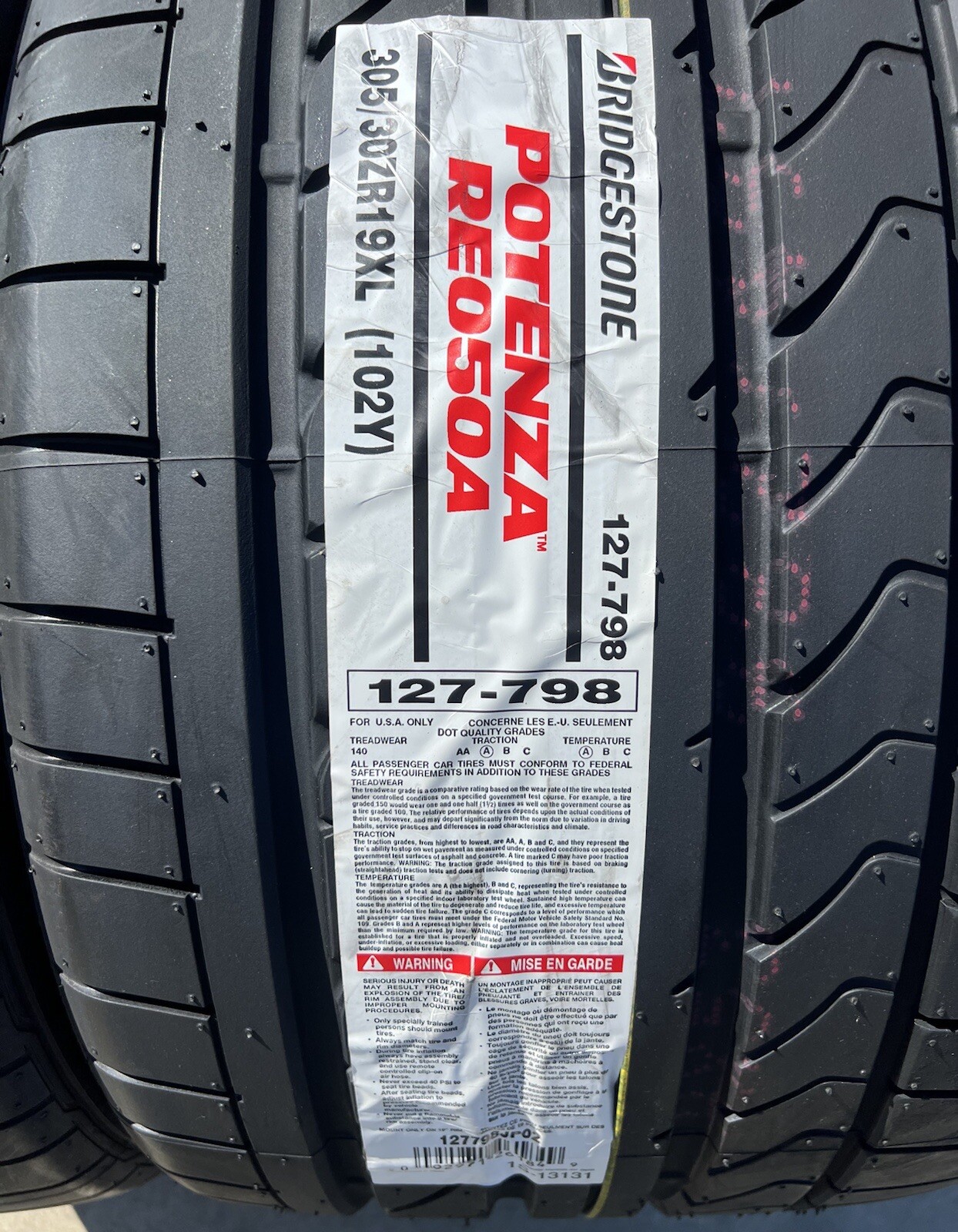 SET OF TWO BRAND NEW 305/30ZR19 Bridgestone RE050A Tires 3053019