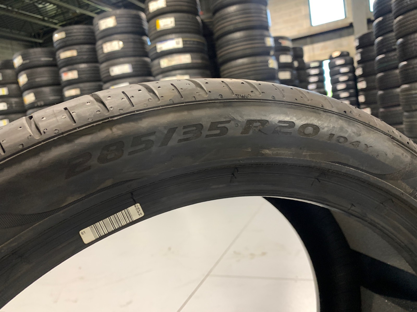 1 New 285 35 20 Pirelli P Zero PZ4 PNCS MOE Noise Cancelling Run Flat Tire