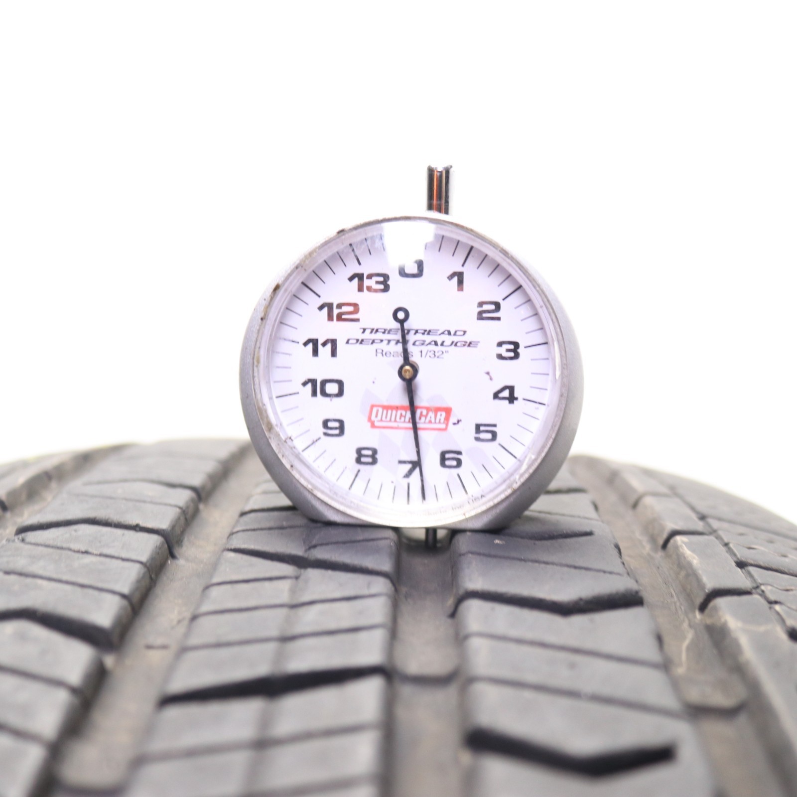 Set of 2 Used 235/65R17 Cooper Discoverer EnduraMax – 104H – 6.5-7/32