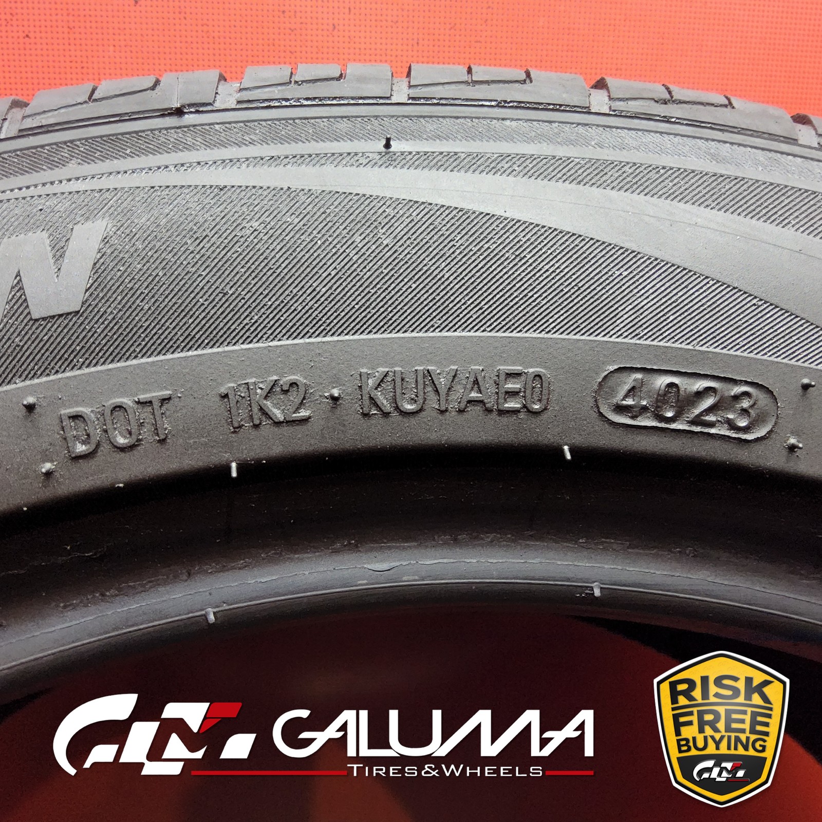 Set of 4 Tires Suredrive Sport 225/50R18 225/50/18 2255018 95W No Repairs #96196