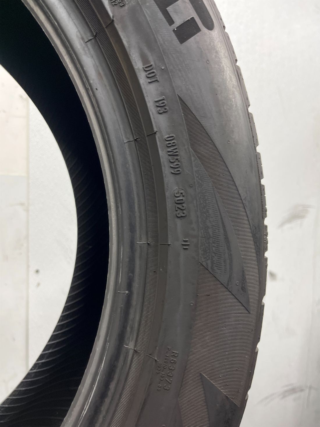 1 Used P235/55R19 Pirelli SCORPION ZERO ALL SEASON 105 W – 10/32