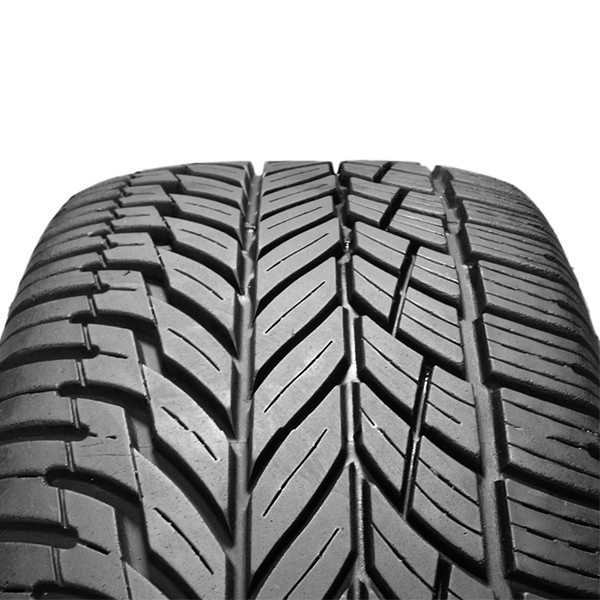 4 Vogue Custom Built Radial VIII 235/55R18 104V XL White/Gold Sidewall Tires
