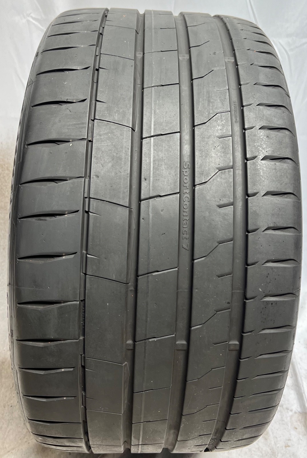 1 – TAKEOFF 285/30ZR22 (101Y) Continental SportContact 7 ContiSilent (AO) – 6134