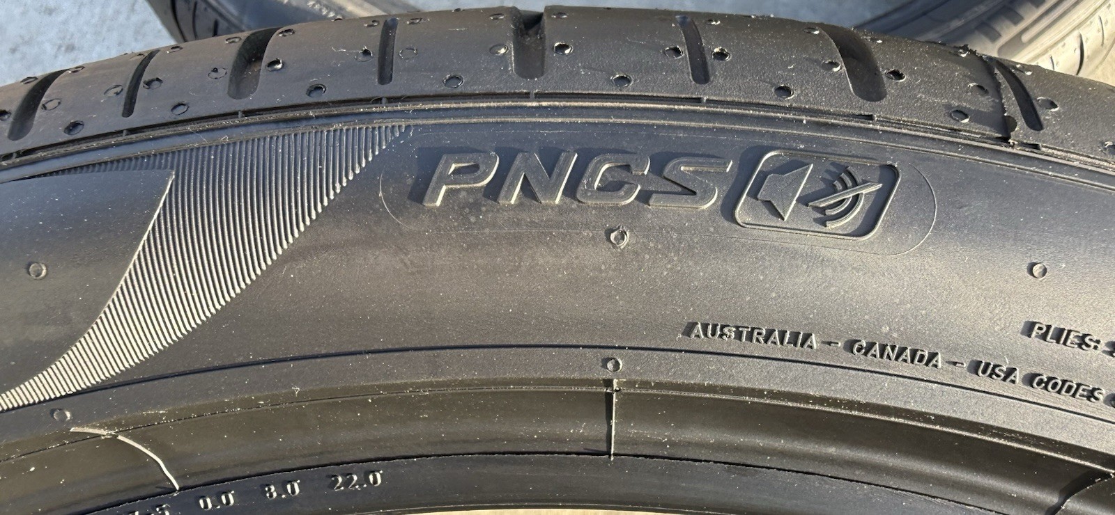 TWO BRAND NEW 275/35ZR21 (103Y) Pirelli P Zero PZ4 Sport N1 Porsche PNCS Tires