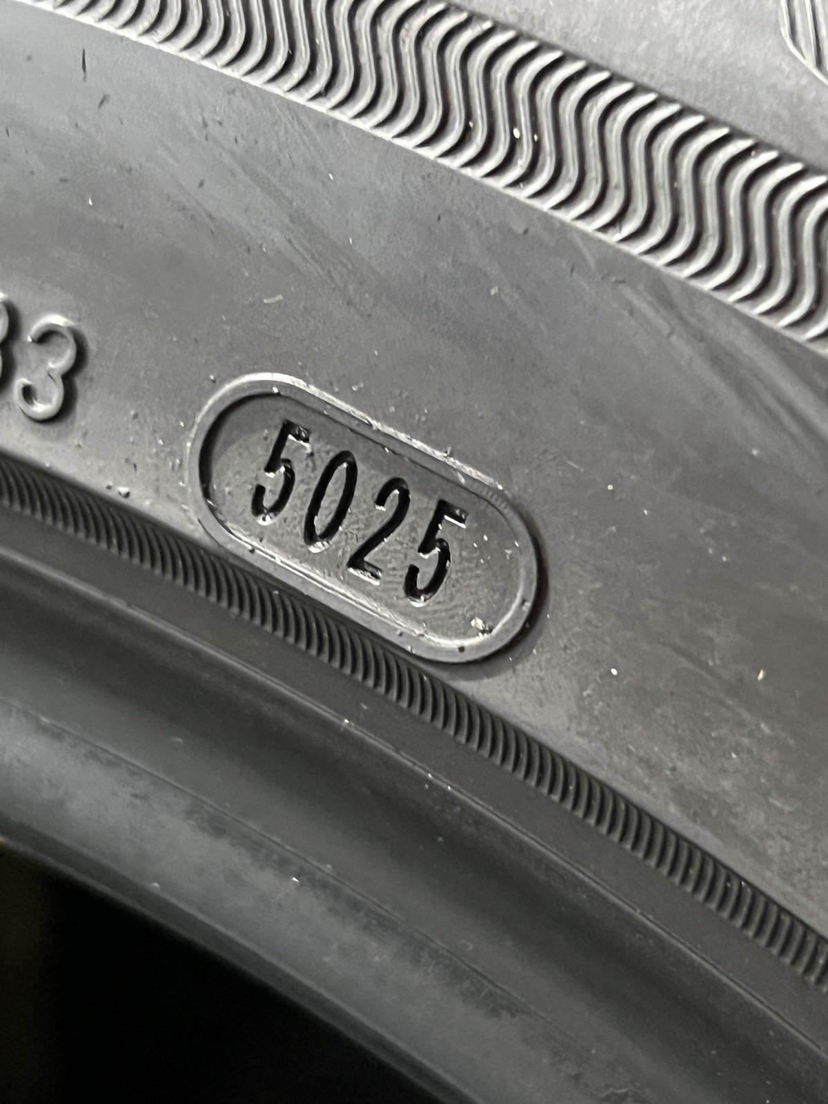 1 Tire Bridgestone Ecopia H/L 422 Plus 265/50R20 107T DOT.5025 9.7532