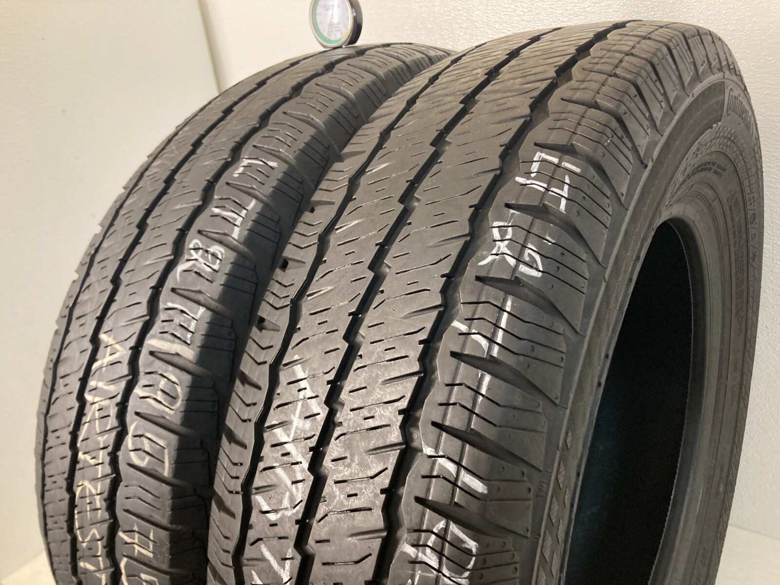 NO SHIPPING ONLY LOCAL PICK UP 2 Tires 195 75 16 Continental VanContact A/S