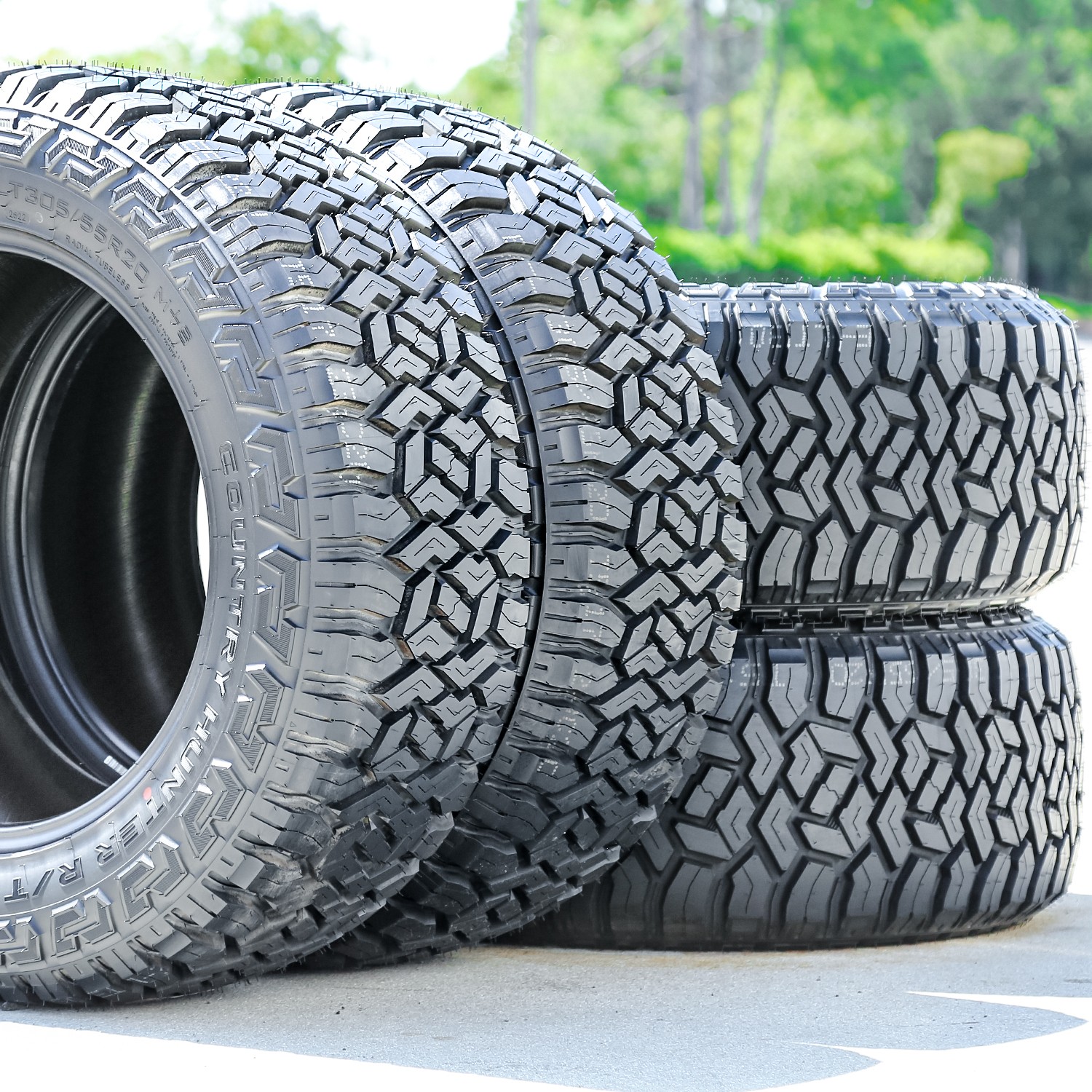4 Fury Country Hunter R/T 305/55R20 125/122Q F 12 Ply Light Truck Tires