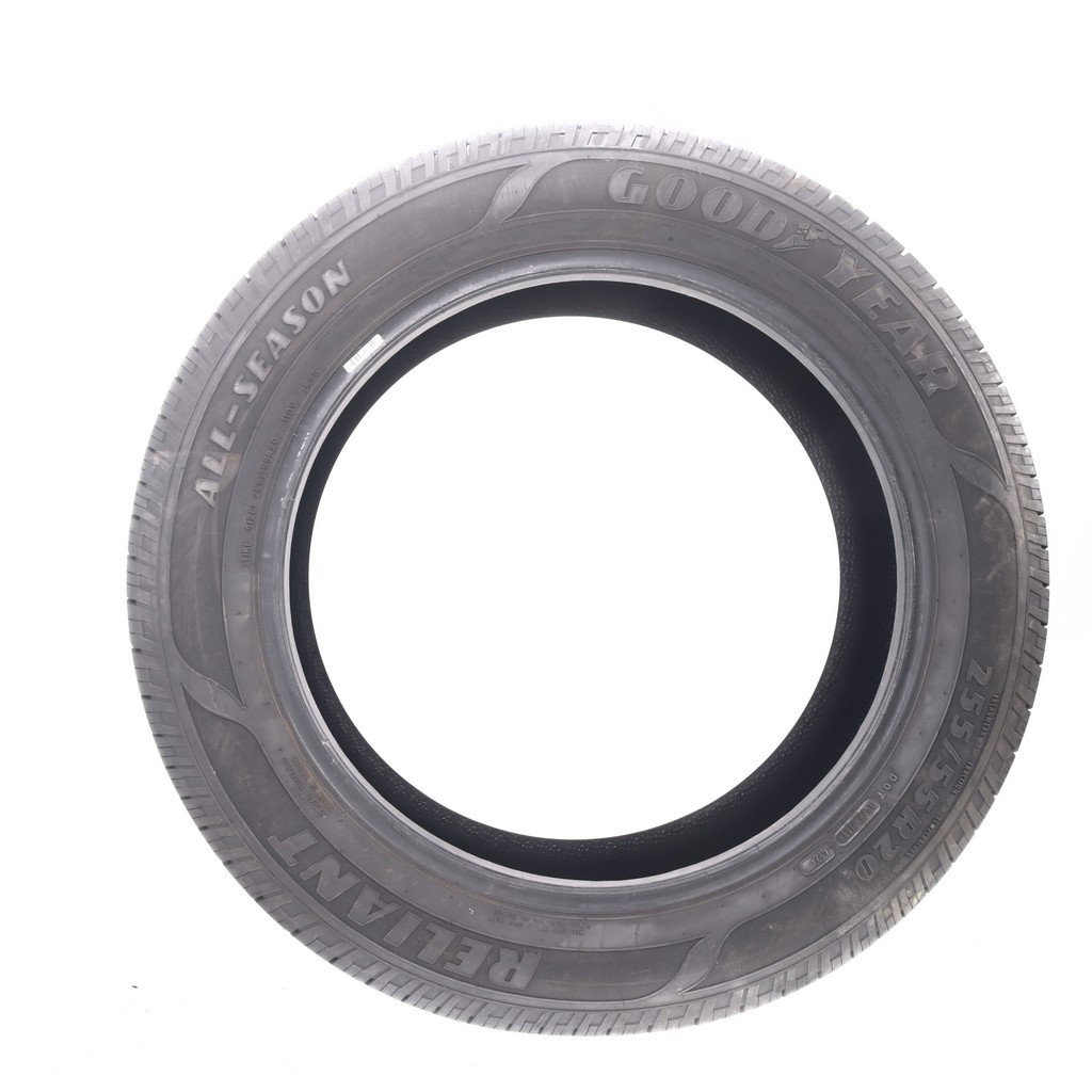 Set of (4) Used 255/55R20 Goodyear Reliant All-season 110V – 9.5-11/32