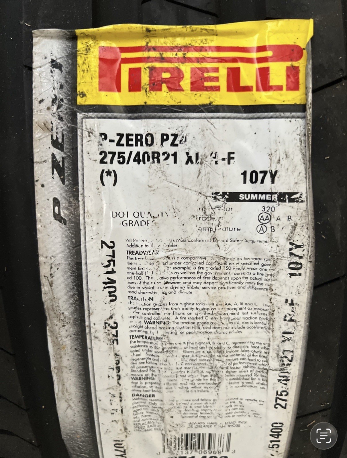 Pirelli P Zero PZ4 Tire