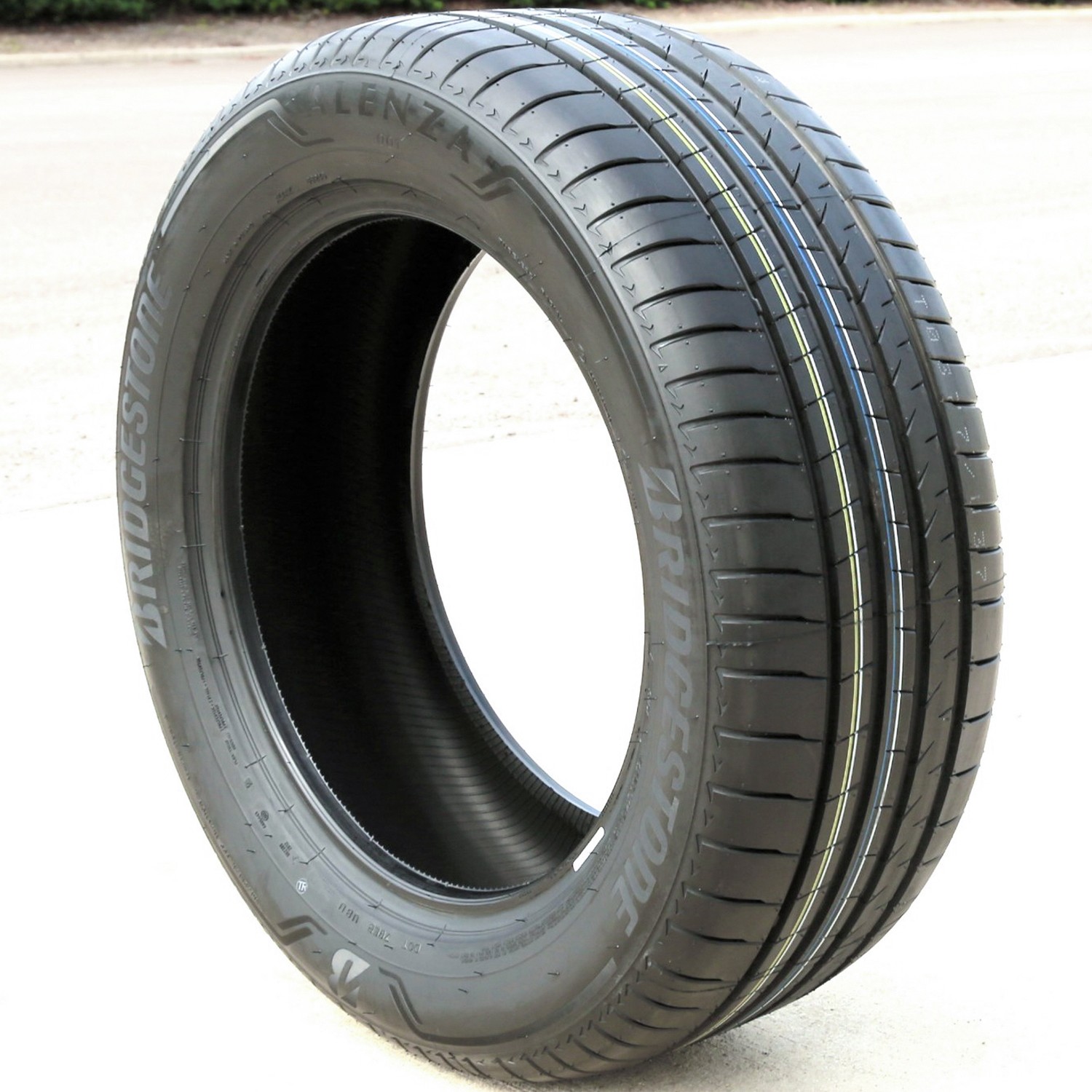 Tire Bridgestone Alenza 001 (BMW) 235/60R20 108H XL Performance