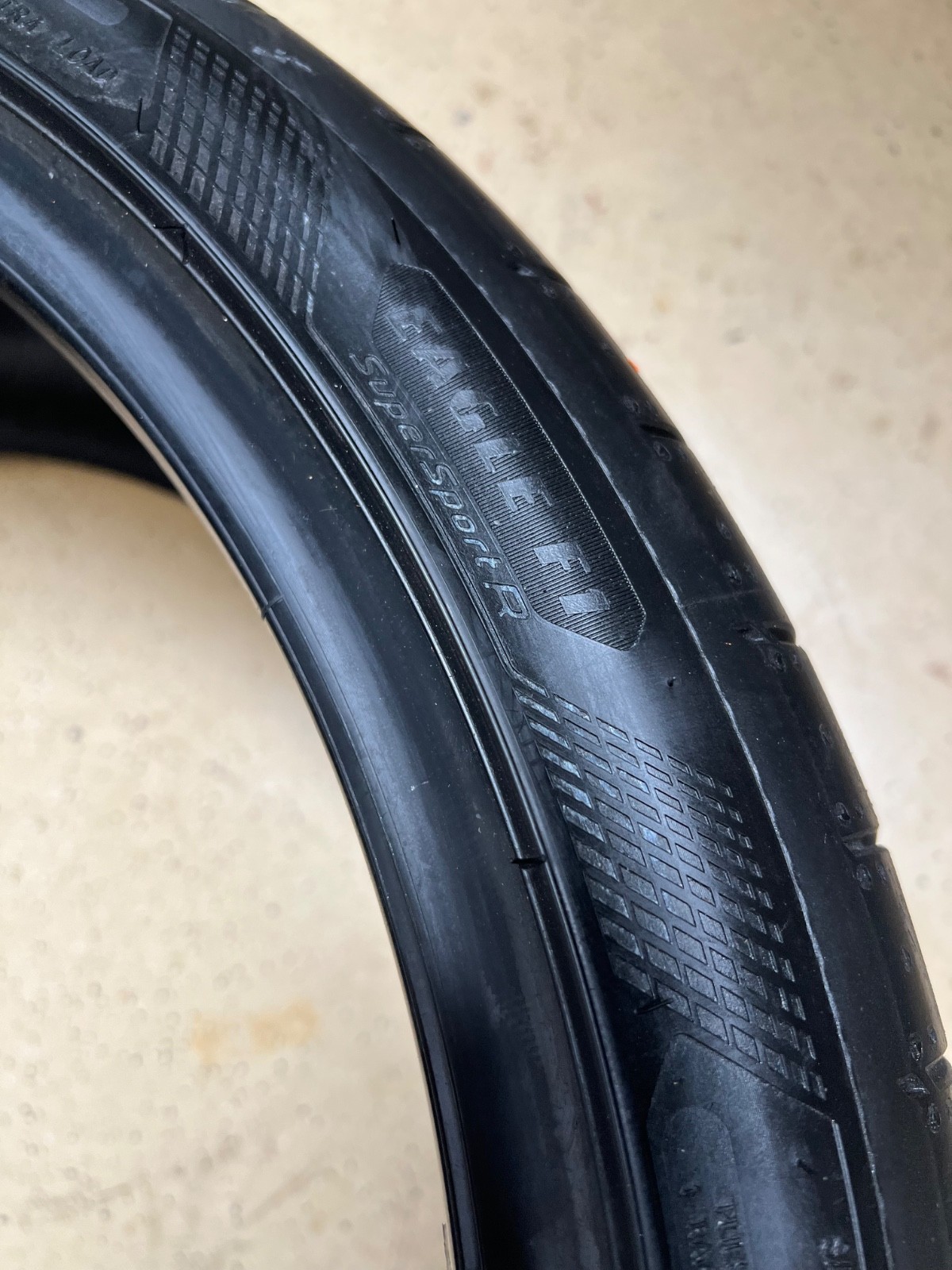 2 – NO REPAIRS 255/35ZR20 XL (97Y) Goodyear Eagle F1 SuperSport R (N0) – 7112