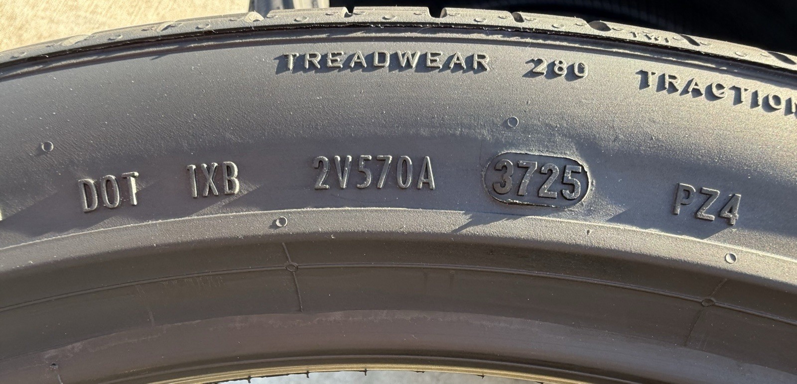 Set of TWO BRAND NEW 325/30ZR23 (109Y) Pirelli P Zero PZ4 Sport L Tires 3253023