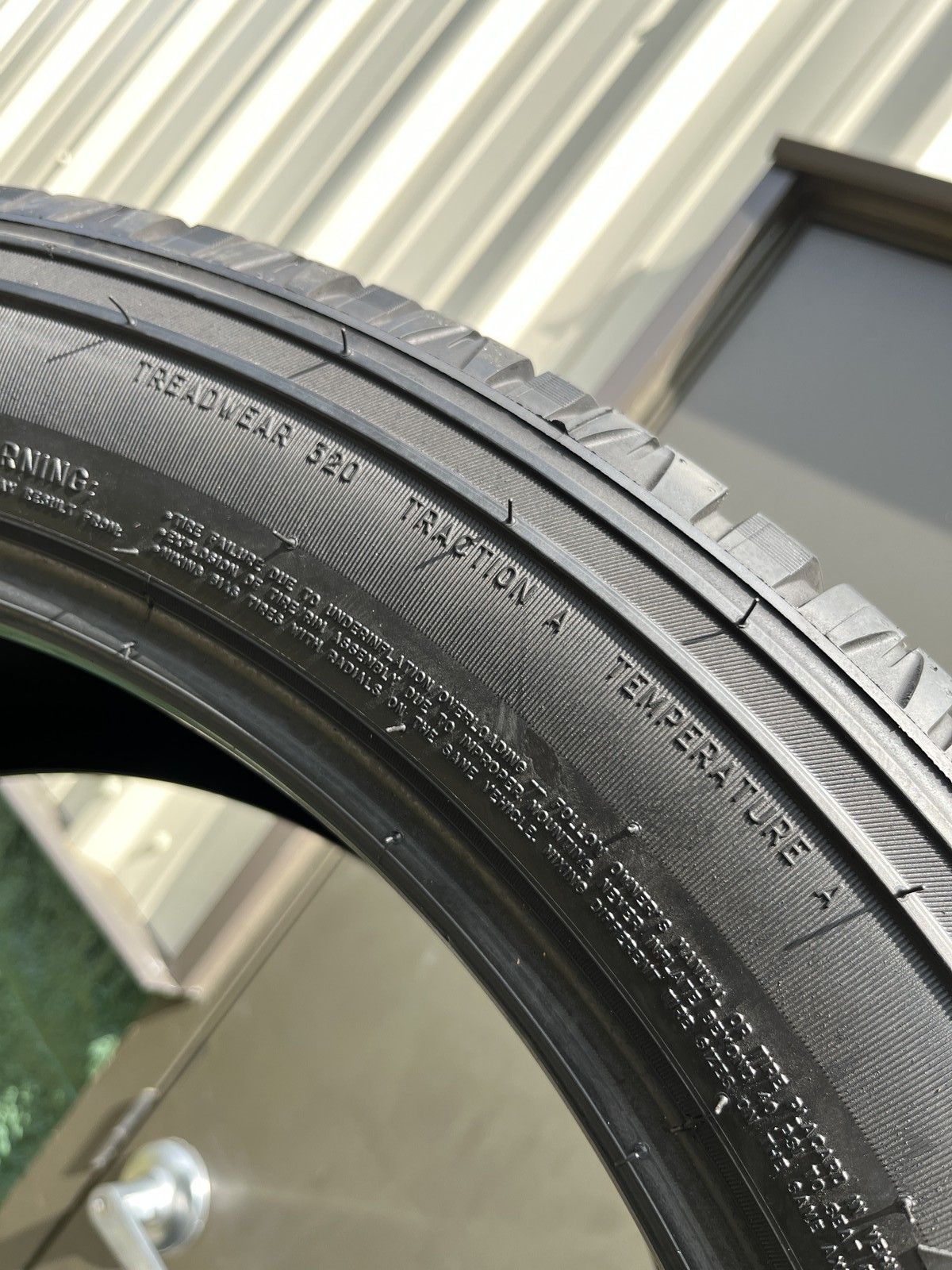 1 Tire Michelin Latitude Cross MO1 285/45R21 113W DOT.0124 8/32