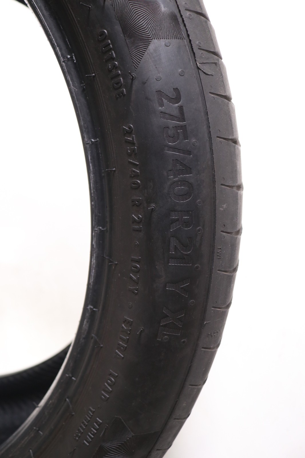 Set of 2 Used 275/40R21 Continental PremiumContact 6 SSR – 107Y – 6.5-7/32