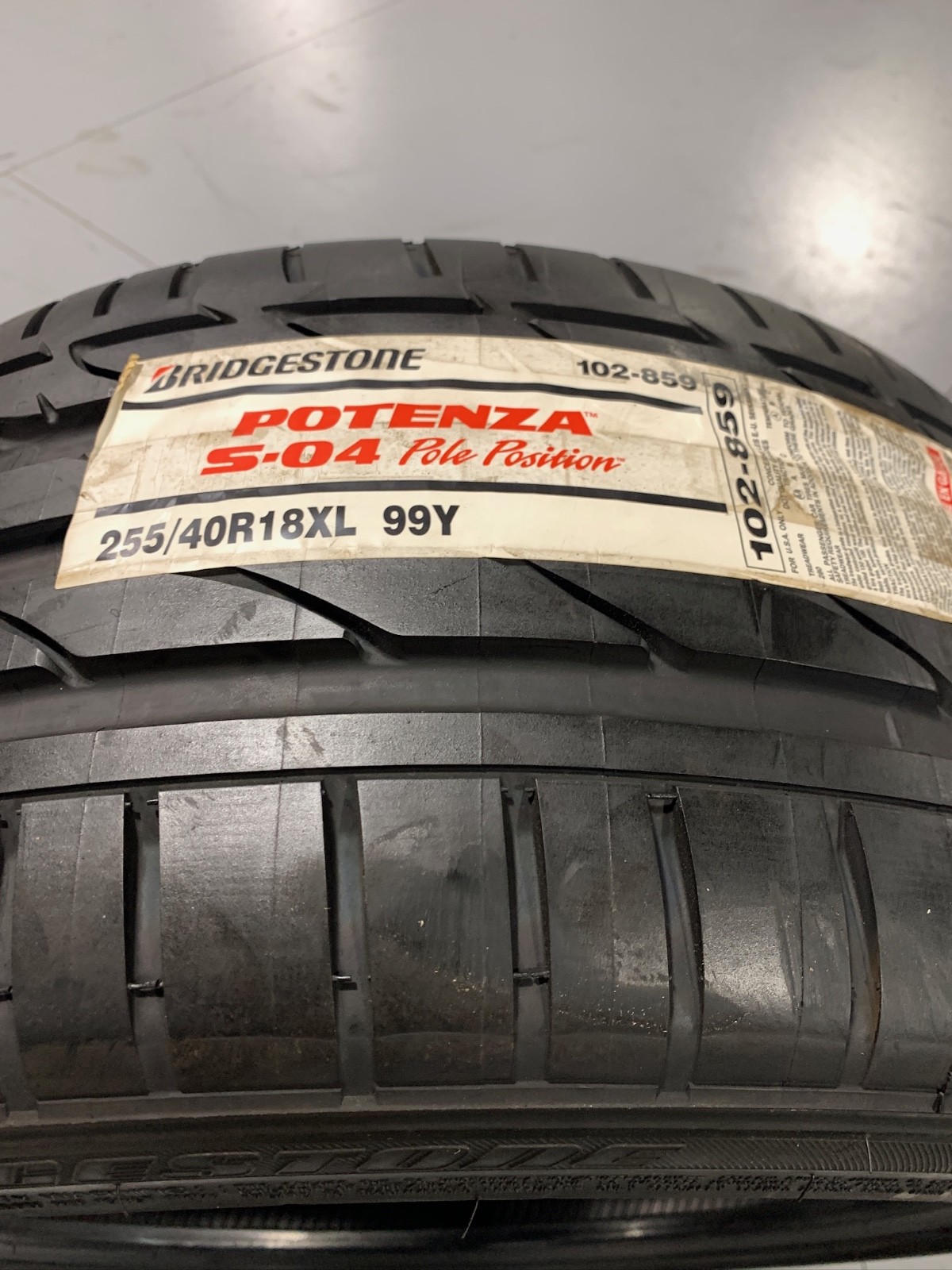 1 New 255 40 18 Bridgestone Potenza S-04 Pole Position Summer Tire