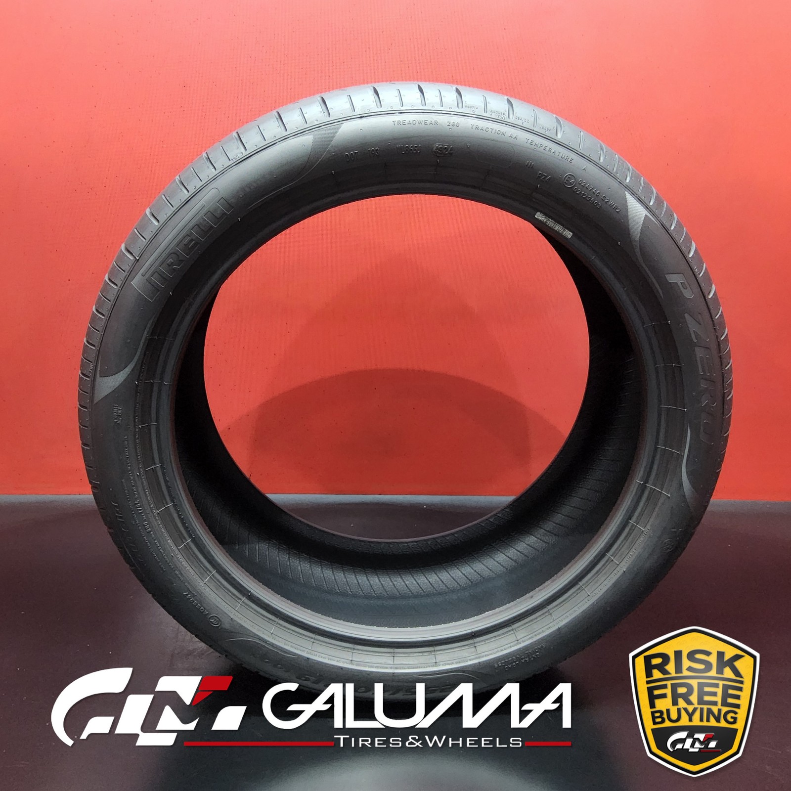 1 (One) Tire Pirelli P Zero PZ4 Run Flat ★ XL 255/40R19 255/40/19 2554019 #90779