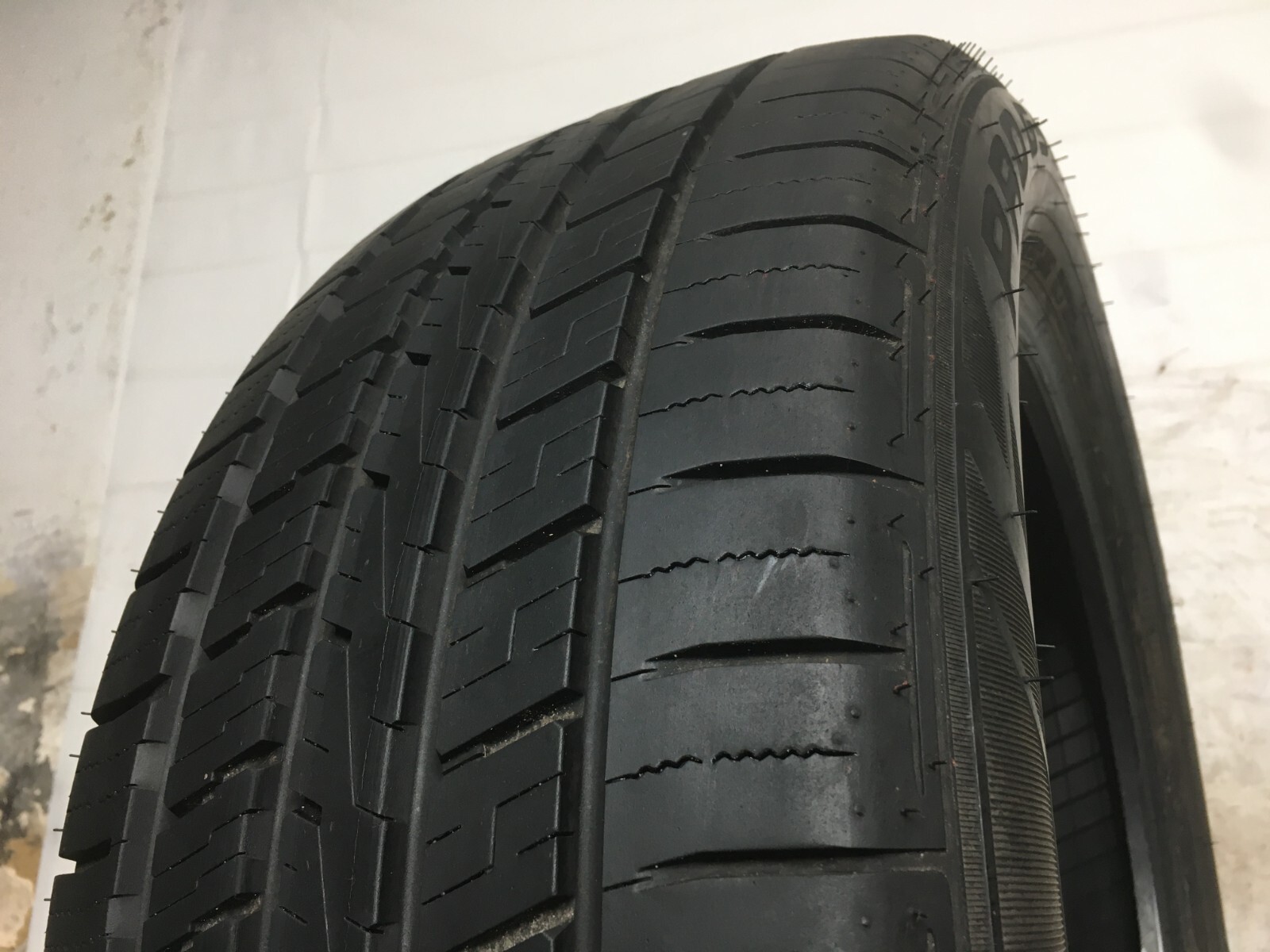 [1] Falken Pro G5 CSV P235/55R19 235 55 19 Tire 9.5-9.75/32