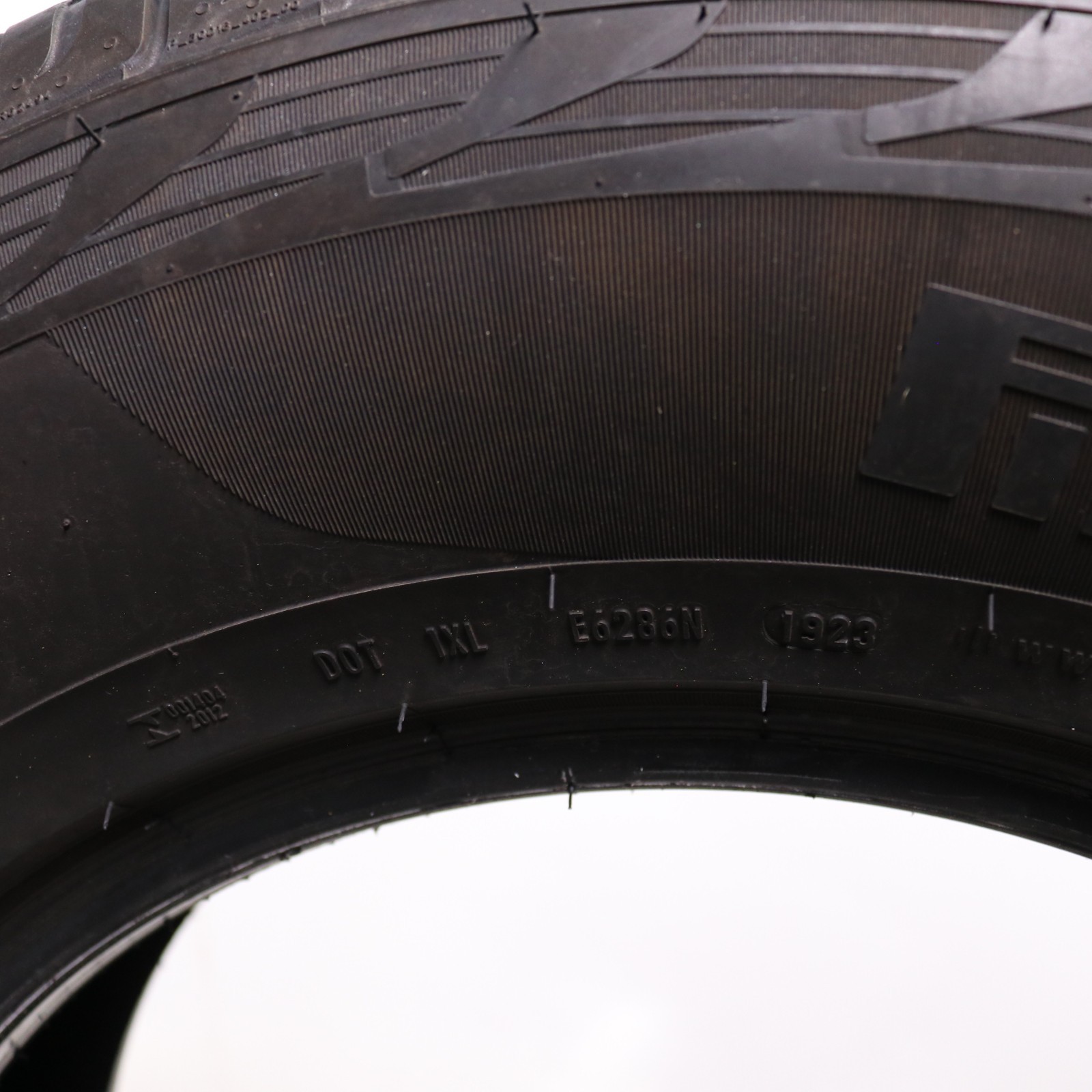 Set of 2 Used 265/70R17 Pirelli Scorpion ATR – 115T – 7.5-8/32 No Repairs