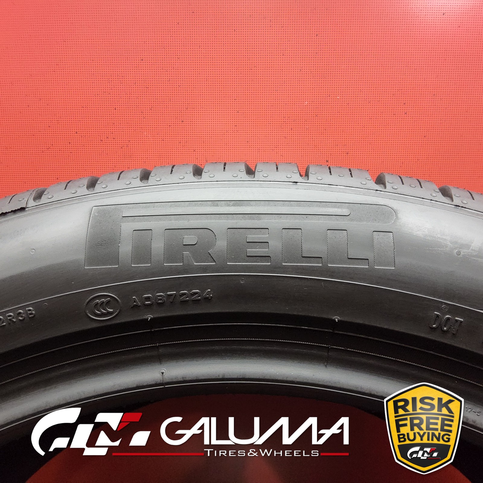 Set of 2 Tires LikeNEW Pirelli Scorpion Zero All season MO 315/40R21 111H #95452