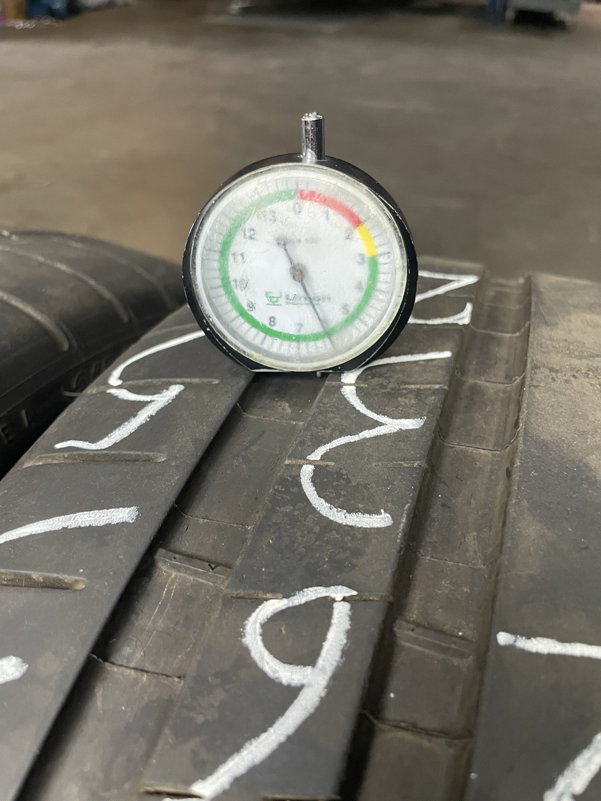 2x 265/35R20 Michelin Pilot Super Sport 6-7/32nds 99Y Used Tires 2653520 2021