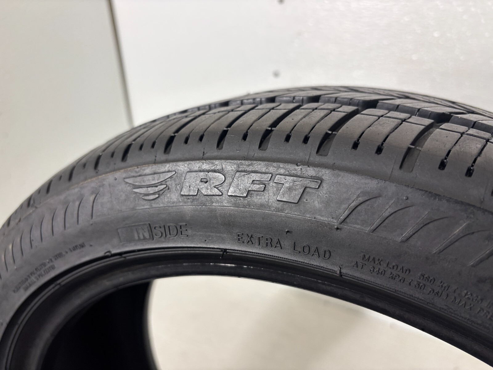 1 Tire 205 45 17 Bridgestone DriveGuard Plus Run Flat 7.00-8.00/32=77-88% Tread