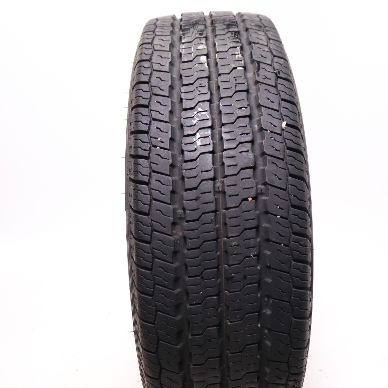 Set of 2 Used LT 225/75R16 Nexen Roadian CT8 HL – 115/112R – 9-10/32