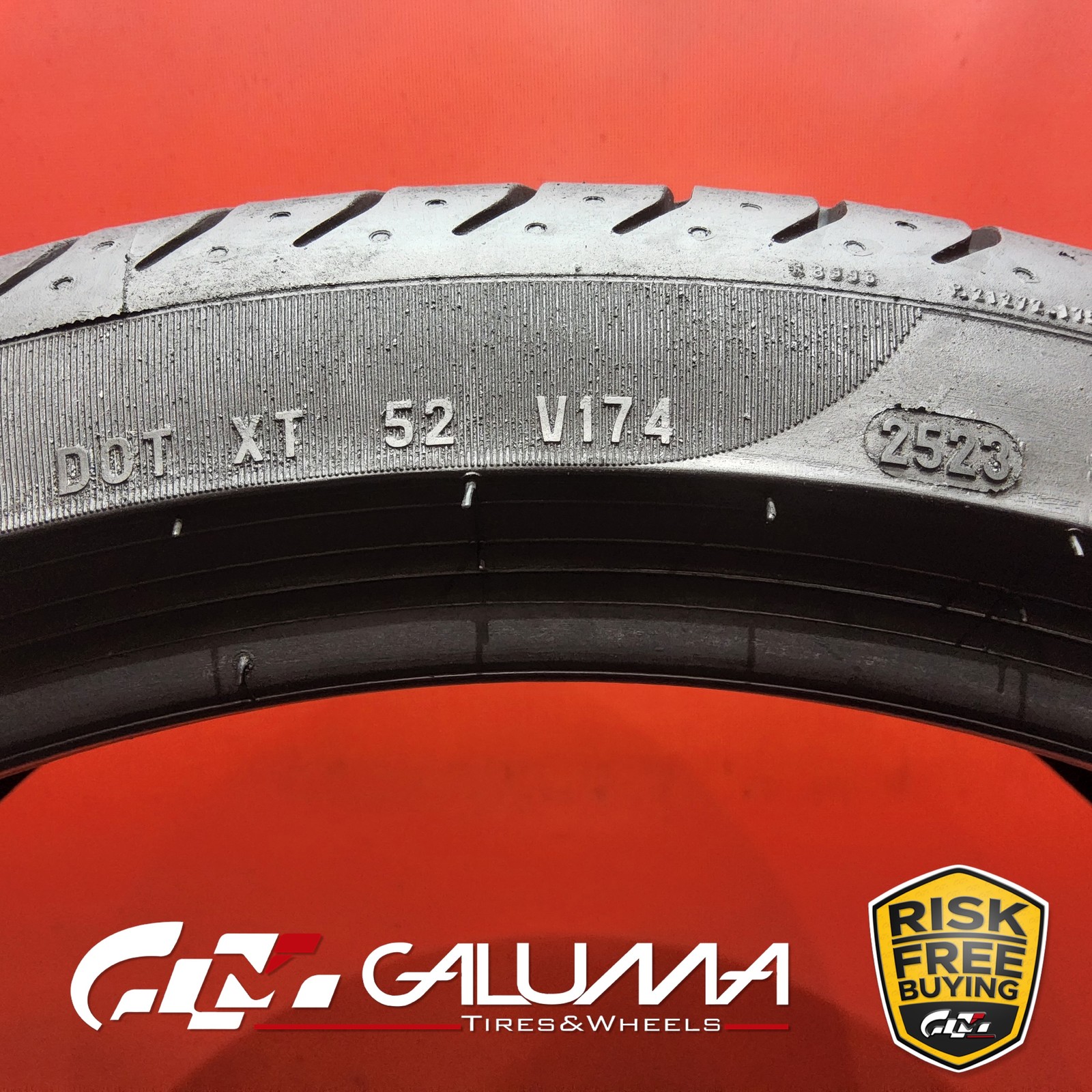 1 Tire Pirelli P Zero (N0) 245/35ZR20 245/35/20 2453520 91Y No Repairs #94945