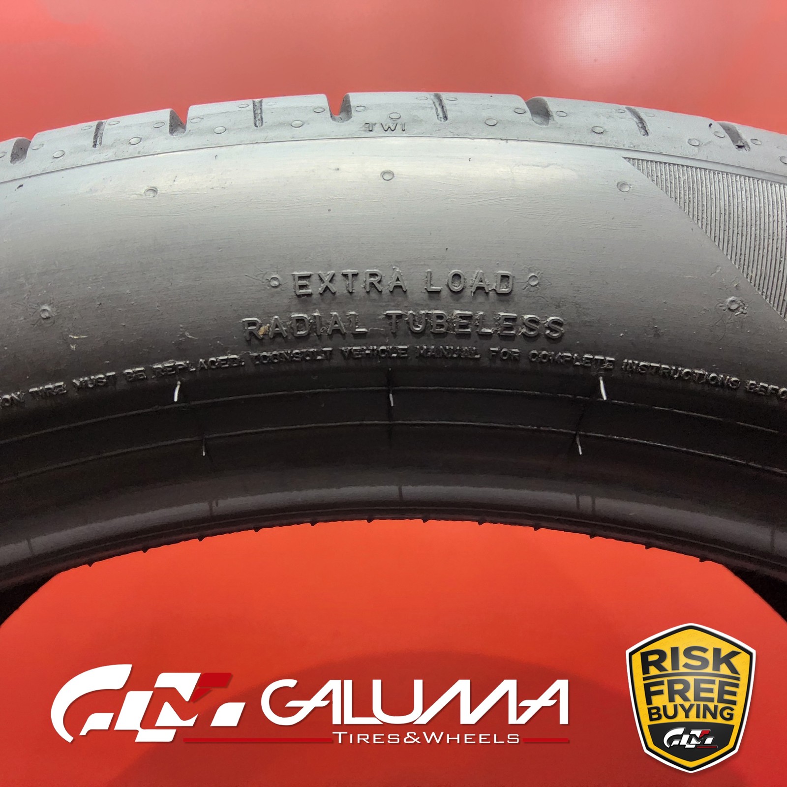 Set of 2 Tires LikeNEW Pirelli P Zero PZ4 ★ XL 315/35R22 315/35/22 111Y #94923