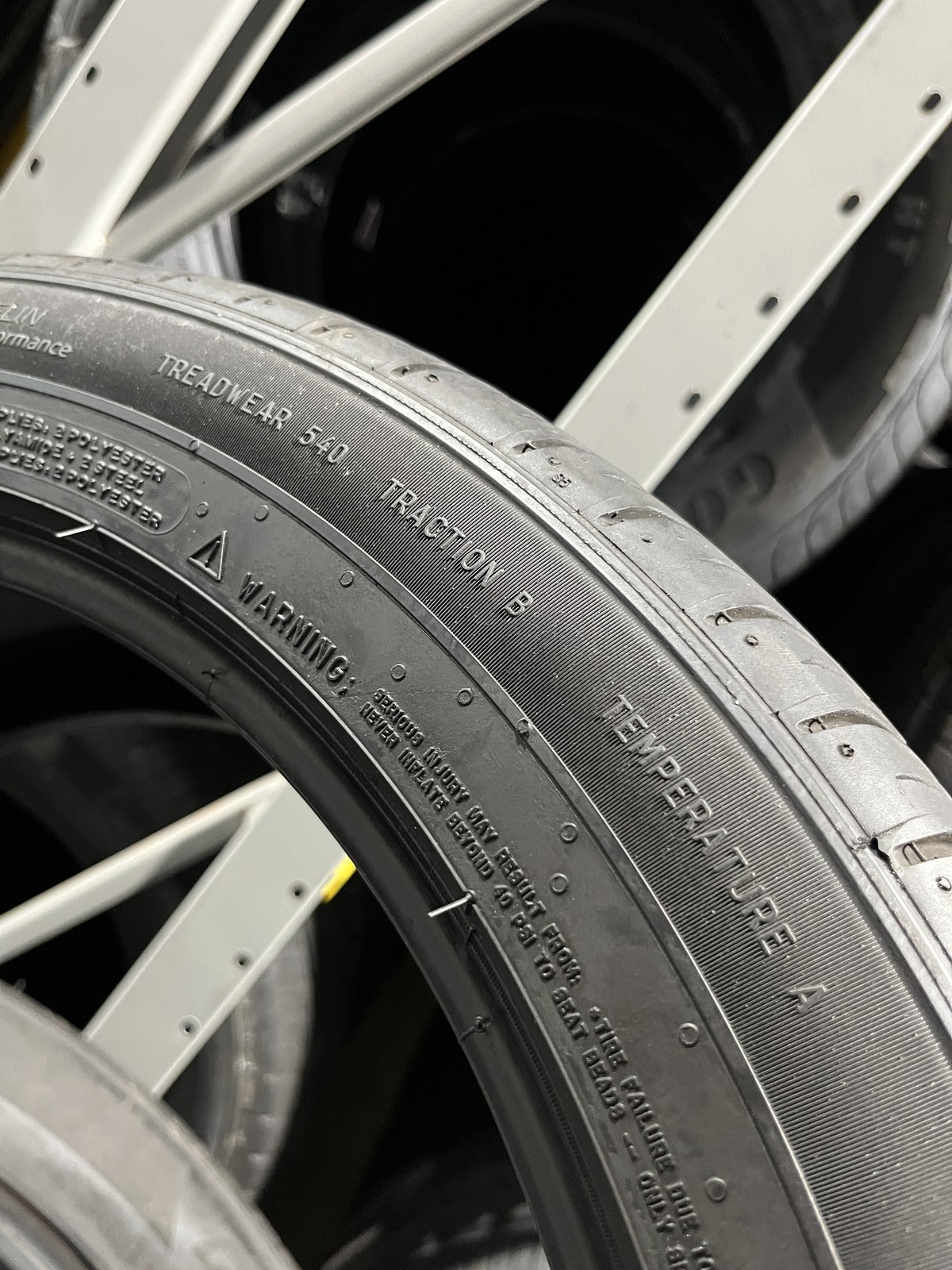 1 Tire Michelin Primacy All Season TO Acoustic 235/45R18 98W DOT.1625 7.25/32