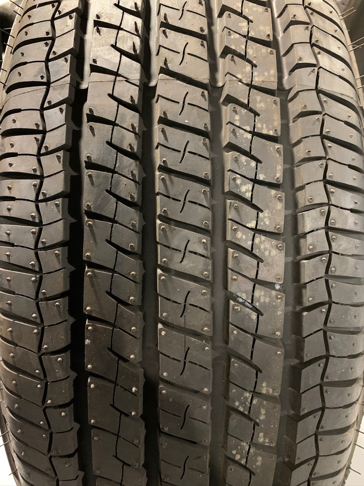 2 New 235 60 16 Firestone Champion Fuel Fighter All Season Tires