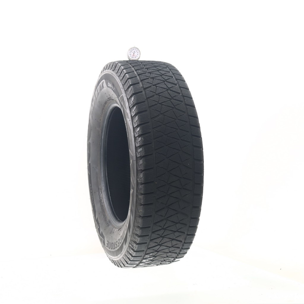 Used 255/70R17 Bridgestone Blizzak DM-V2 112S – 7.5/32