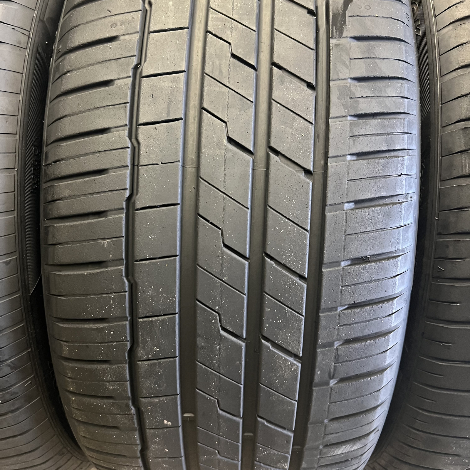 Set Of 4 Tires LikeNew Hankook Ventus S1 Evo3 SUV HRS BMW 275/40R21 & 315/35R21