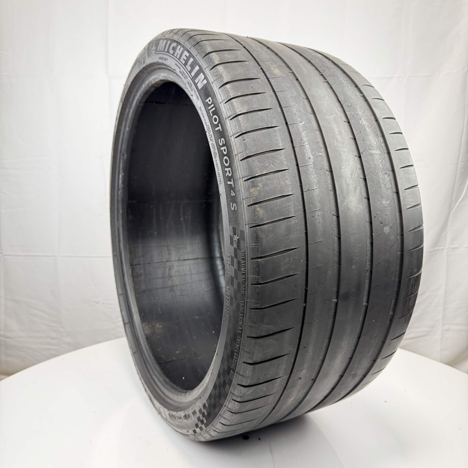 Used 315/30ZR22 Michelin Pilot Sport 4 S 107Y 4.5/32 (DOT 23)