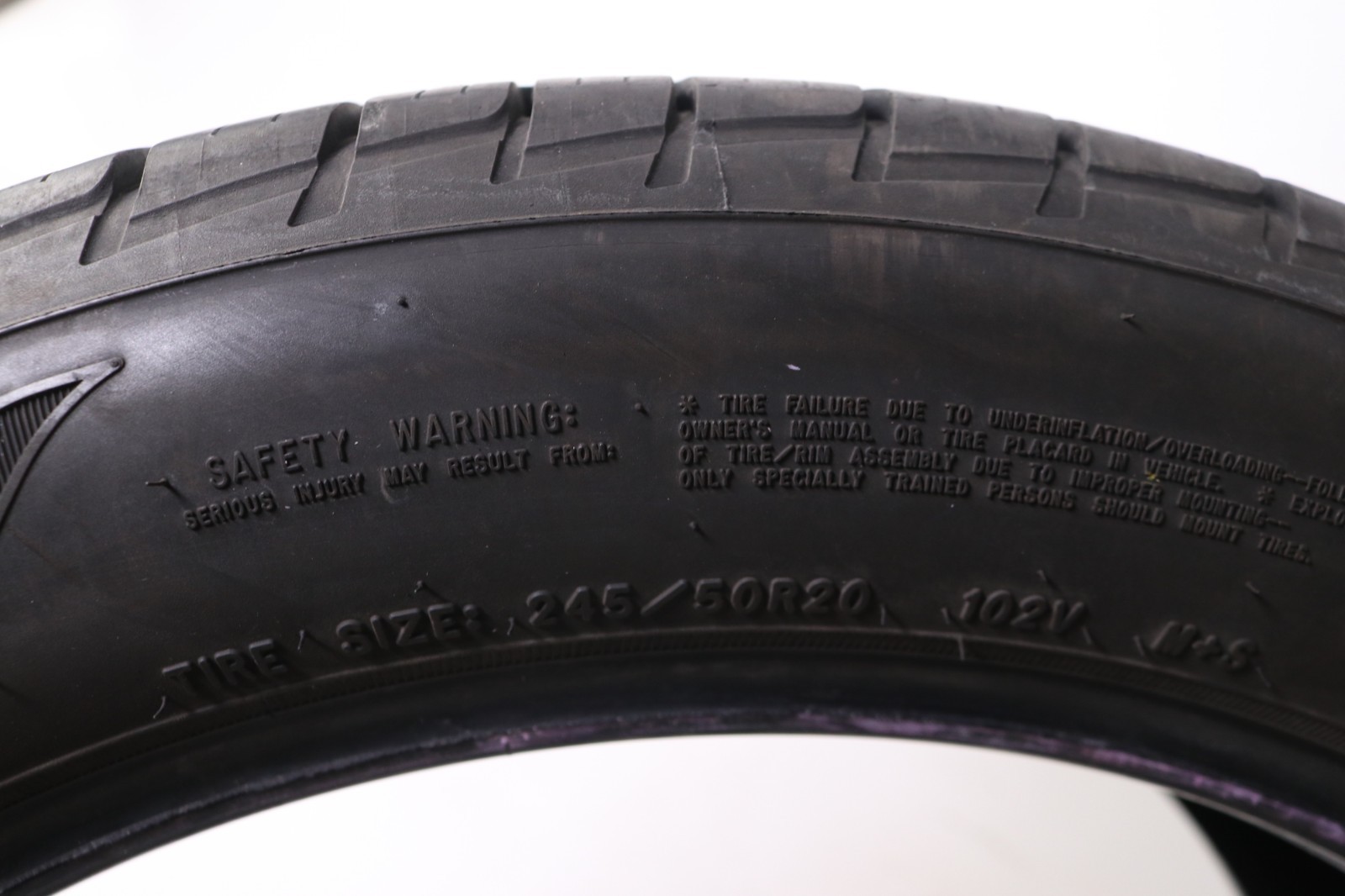 Set of 4 Used 245/50R20 Goodyear Assurance MaxLife – 102V – 9.5-10.5/32
