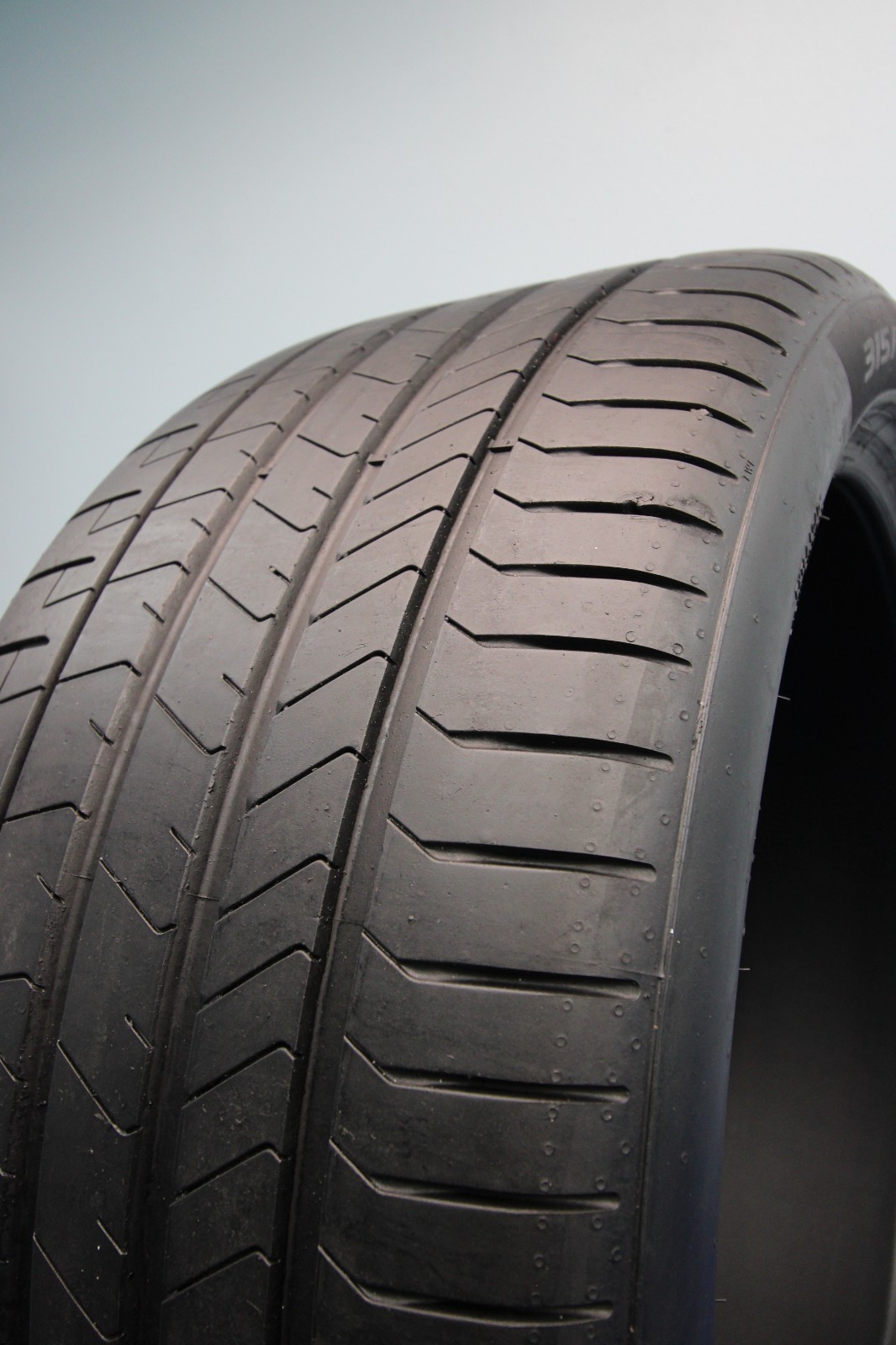 1 Used (LIKE NEW) Pirelli Pzero ★ RFT PZ4 KS 315/35R22 315/35/22 3153522 111Y