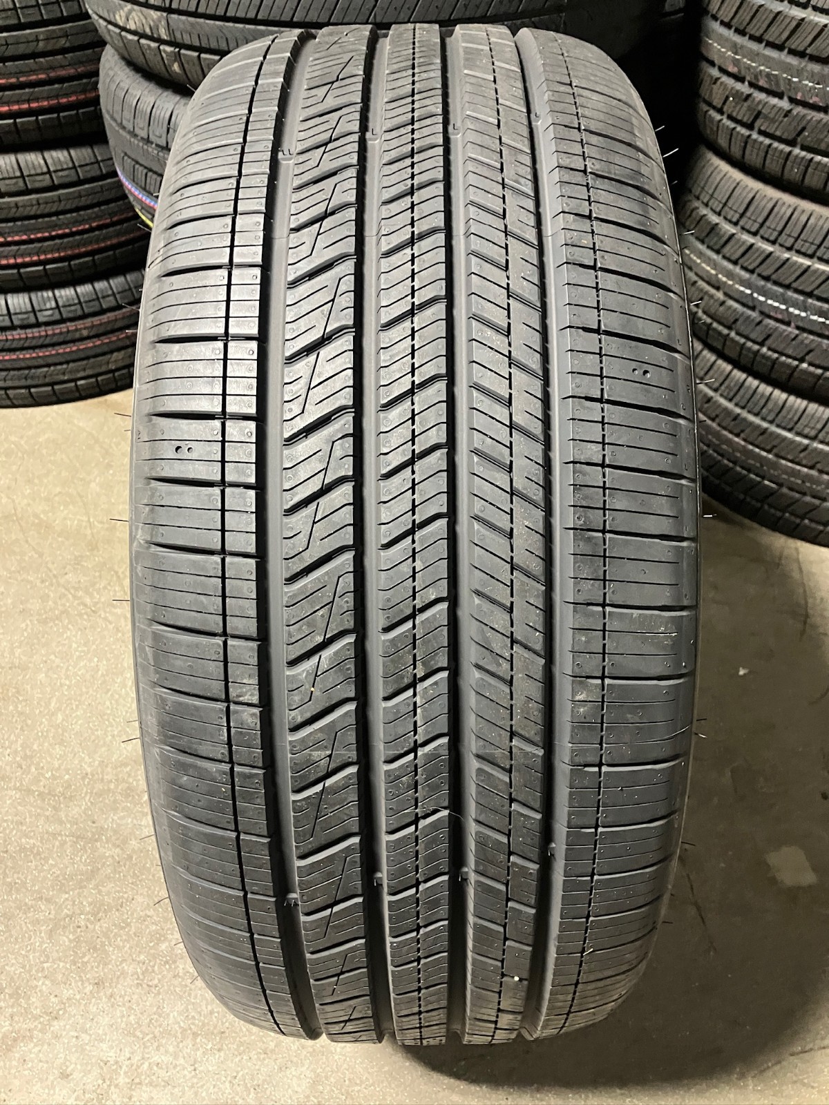 4 Take Off 265 40 22 Hankook Ventus S1 Evo Z A/S X All Season Tires