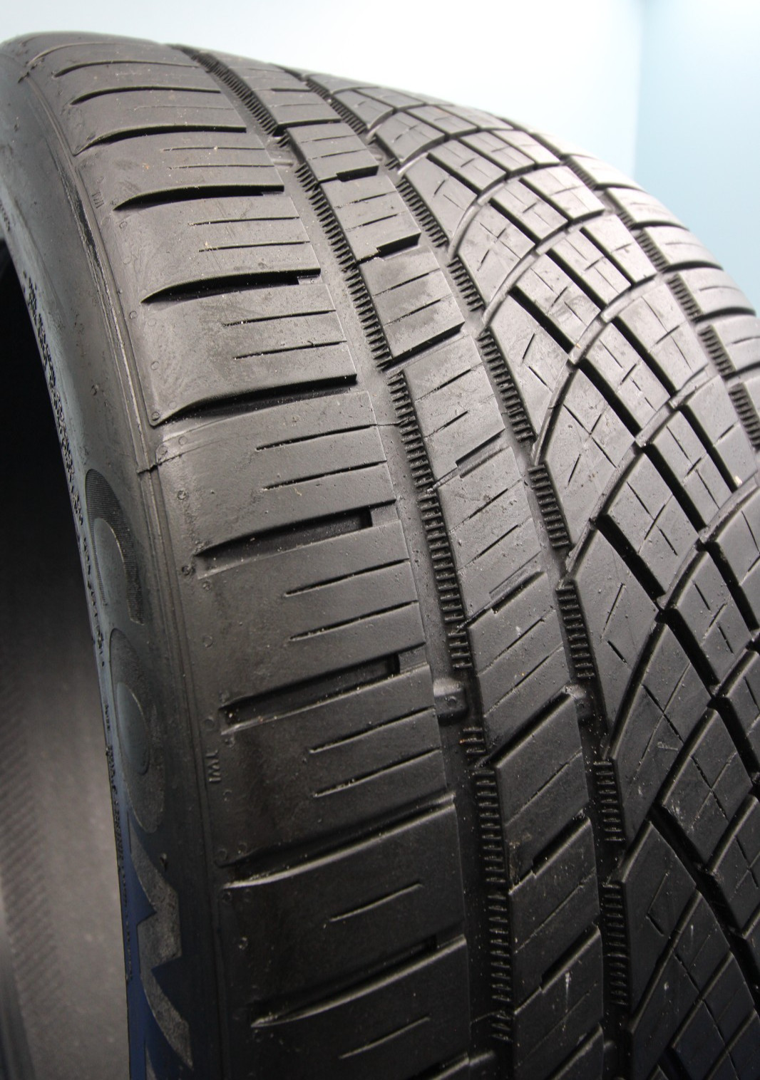 1 Used Continental ExtremeContact DWS 06 Plus 315/35ZR22 315/35/22 3153522 111Y