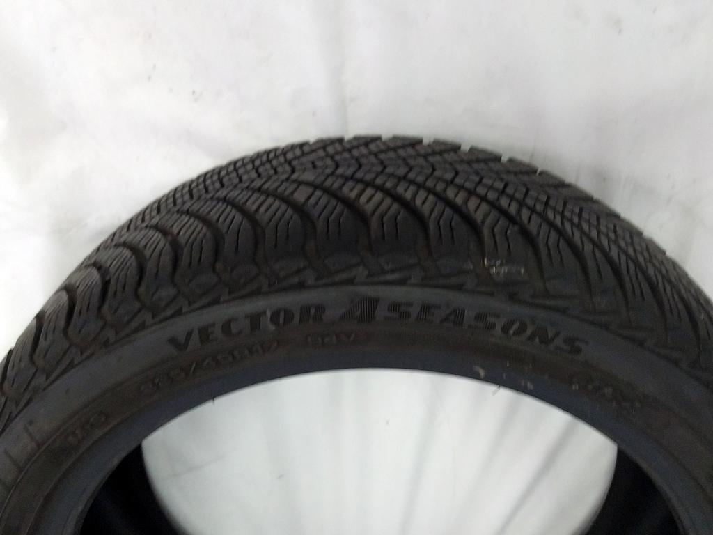 225/45 R17 94V GOODYEAR VECTOR 4SEASON GEN-2 5.55MM 5.82MM A0321 QUAT tires