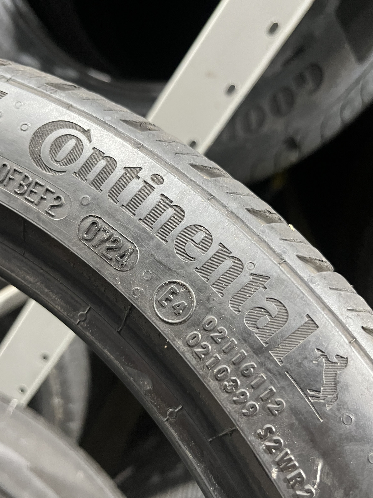1 Tire Continental ProContact RX SSR TPC 235/40R18 91V DOT.0724 8/32 No Patch