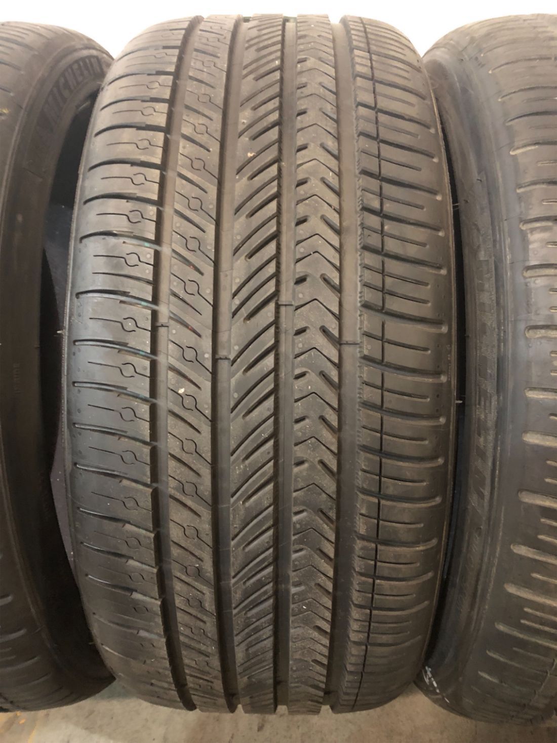 4x P255/35R21 Michelin Pilot Sport A/S 4 TO 9/32 98 W Used Tires 2553521