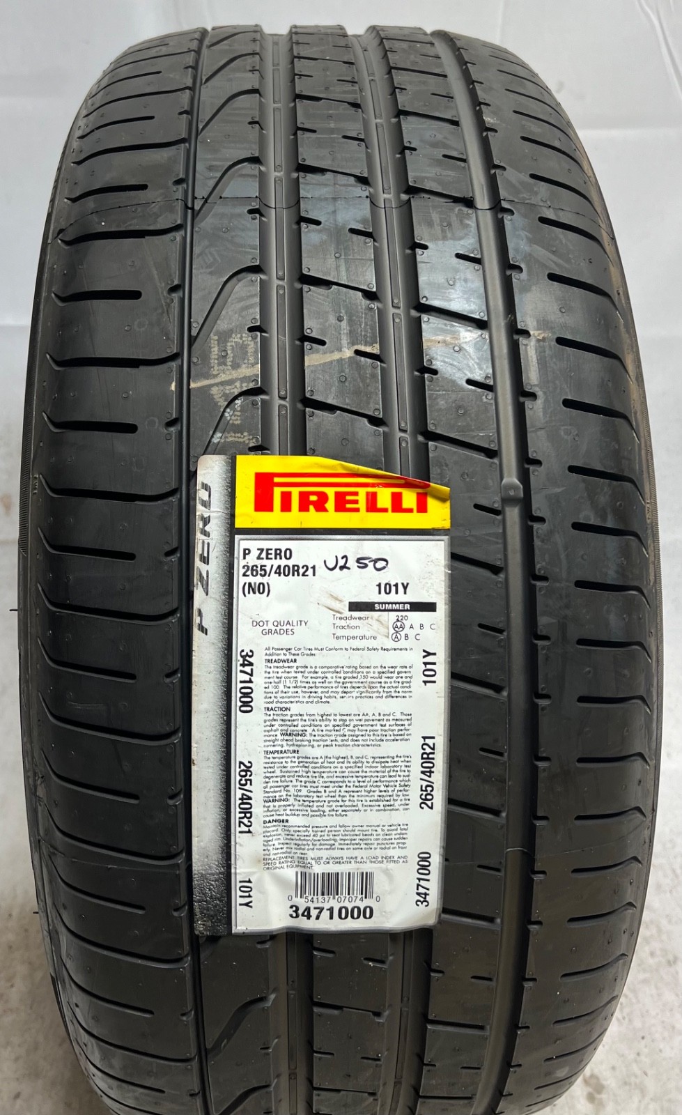 1 – NEW 265/40R21 SL (101Y) Pirelli P Zero (N0) Porsche OEM – 5098