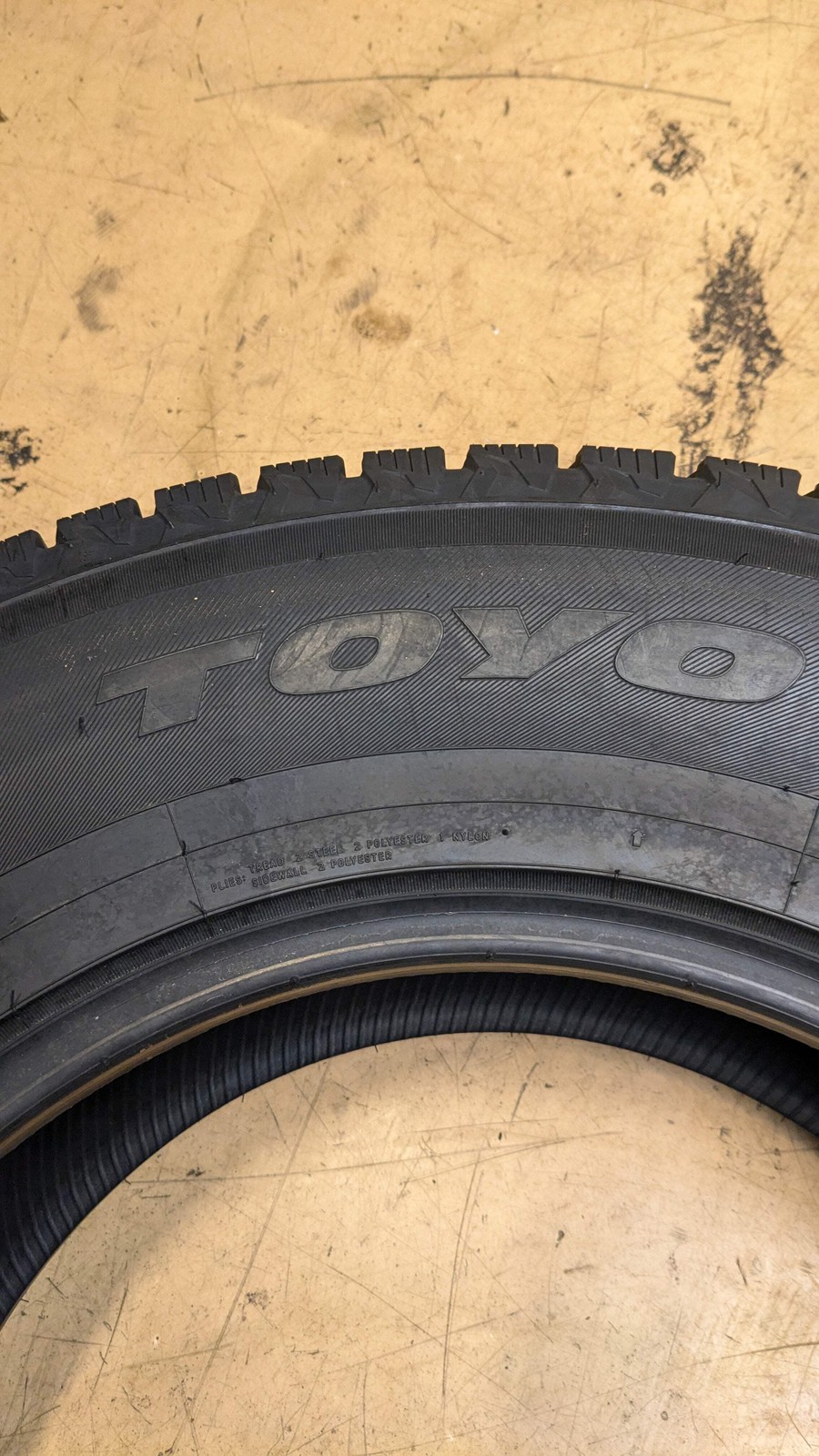 2 TOYO OBSERVE GSI 6 LS BSW P 265 70 18 116H WINTER TERRAIN TIRE 149990