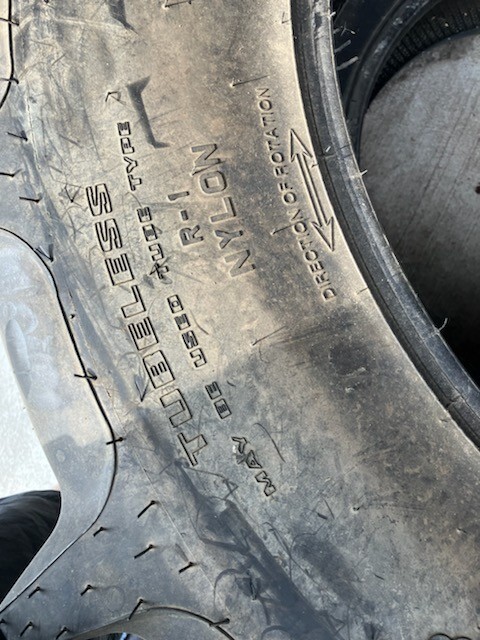 1 New Tire 14.9 28 Titan Raindrop Irrigation Non Directional Tubeless 380/70D28
