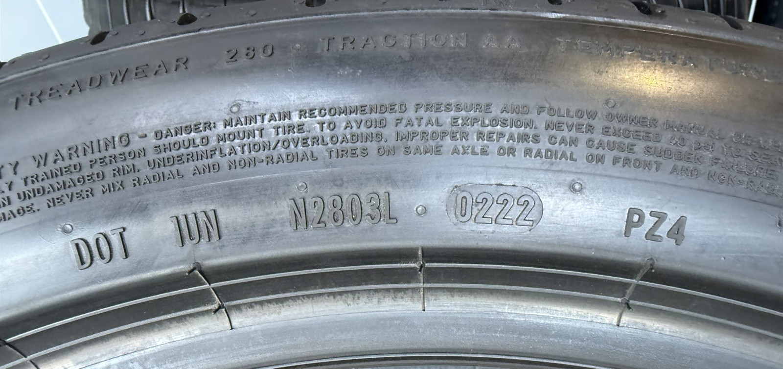 4X BRAND NEW Pirelli P Zero PZ4 Tesla Model S Tires 2X 255/45R19 & 2X 285/40R19!